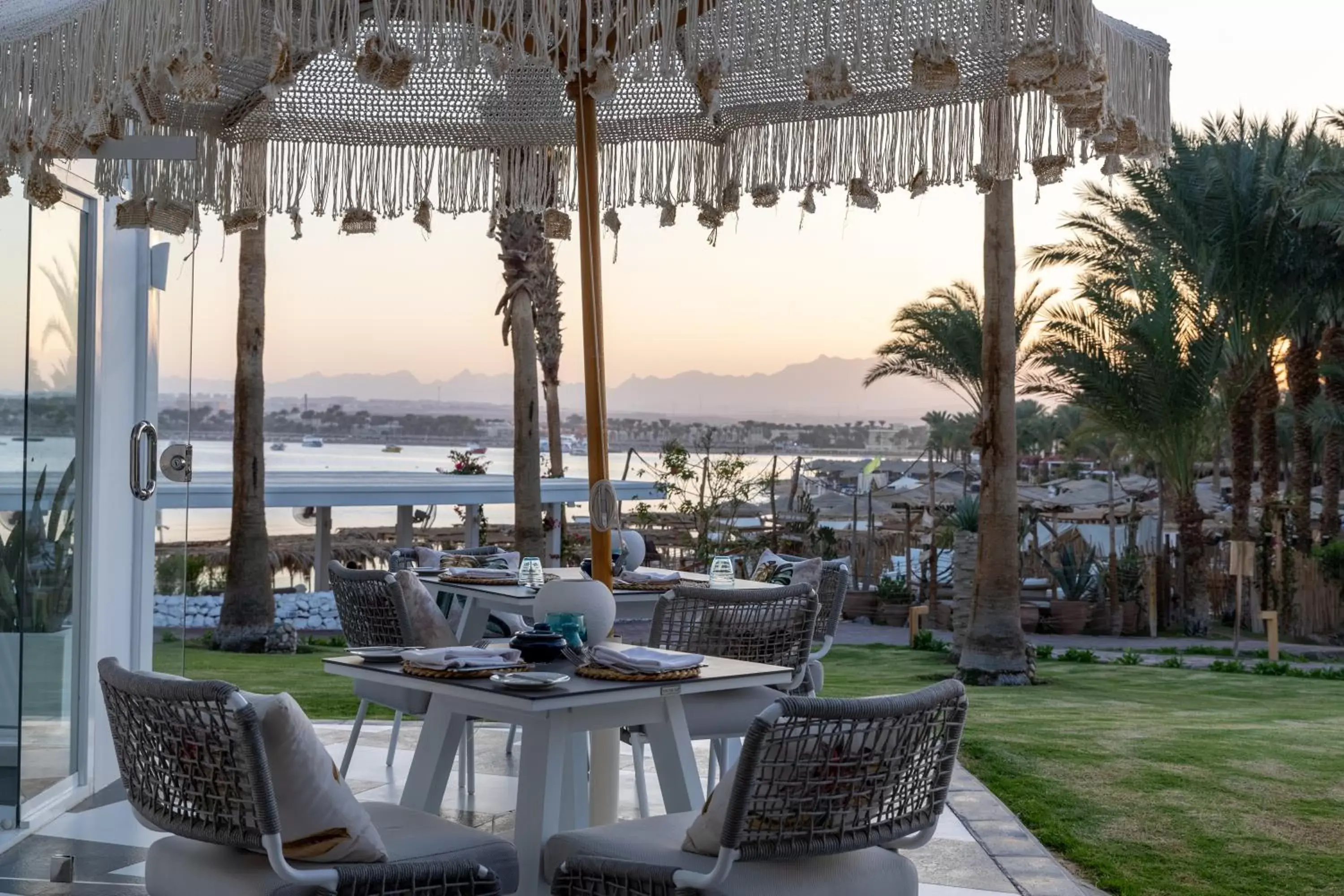 Fort Arabesque Resort, Spa & Villas