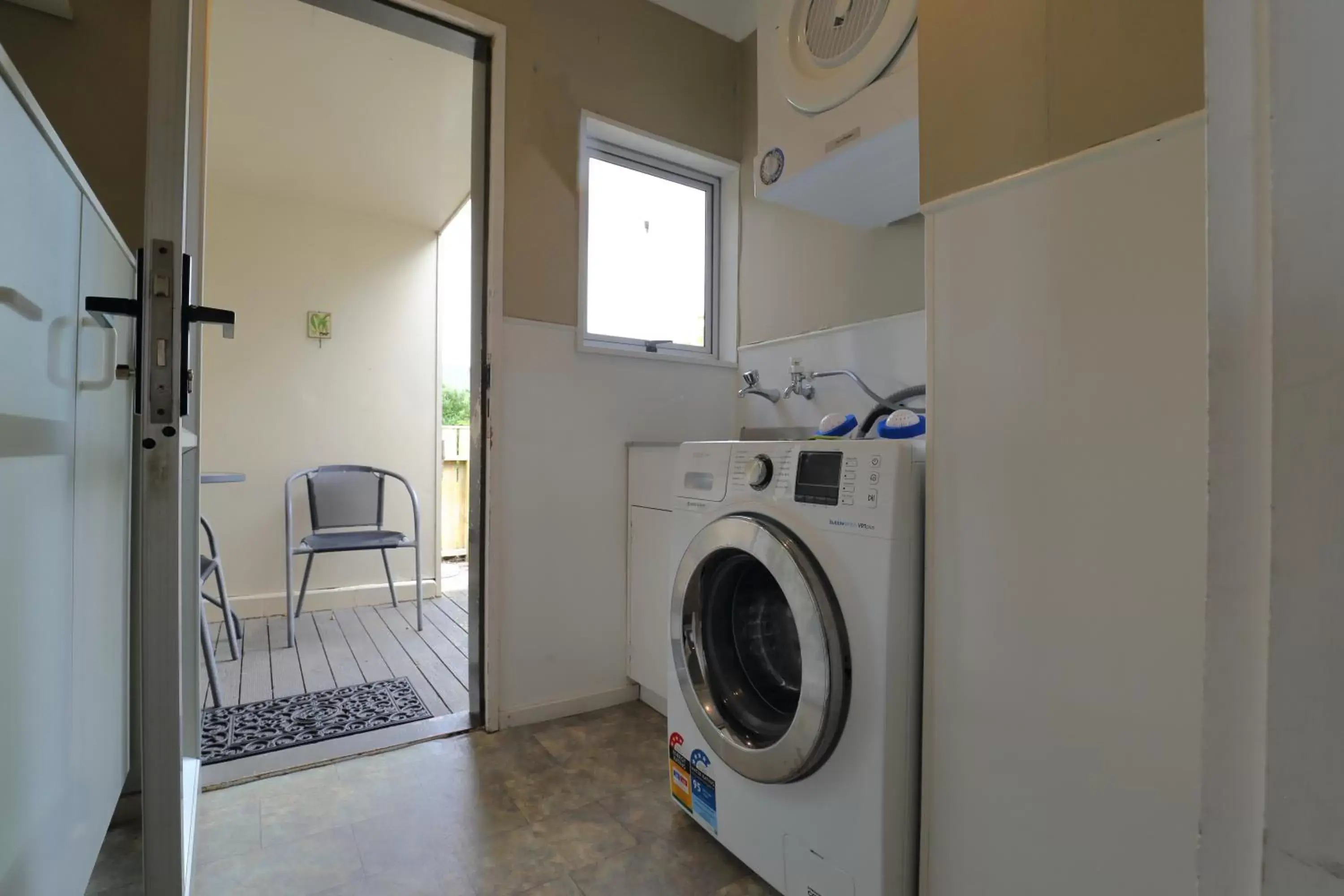 laundry, Kitchen/Kitchenette in Aden Motel