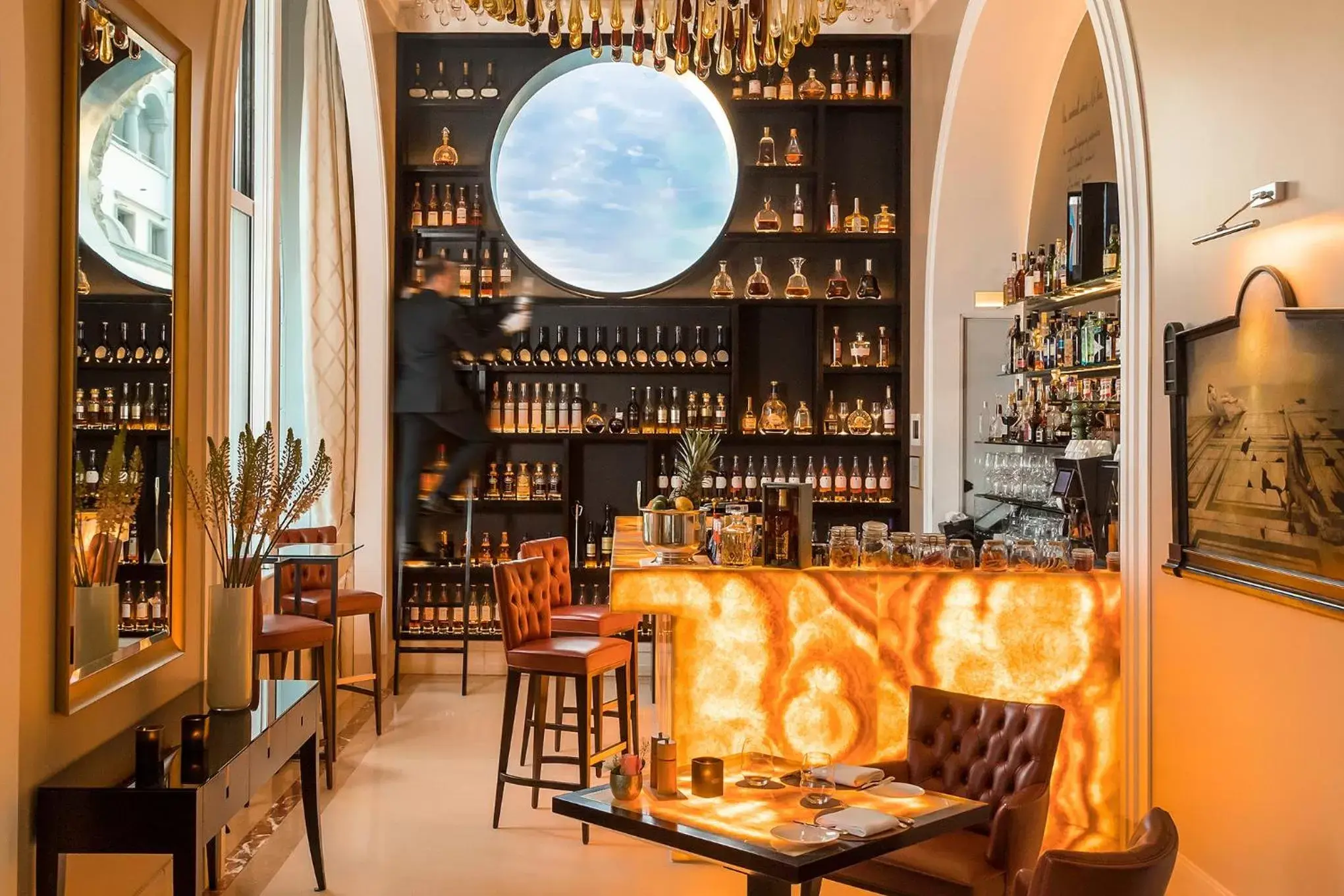 Lounge or bar in Park Hotel Vitznau Lounge or bar in Park Hotel Vitznau