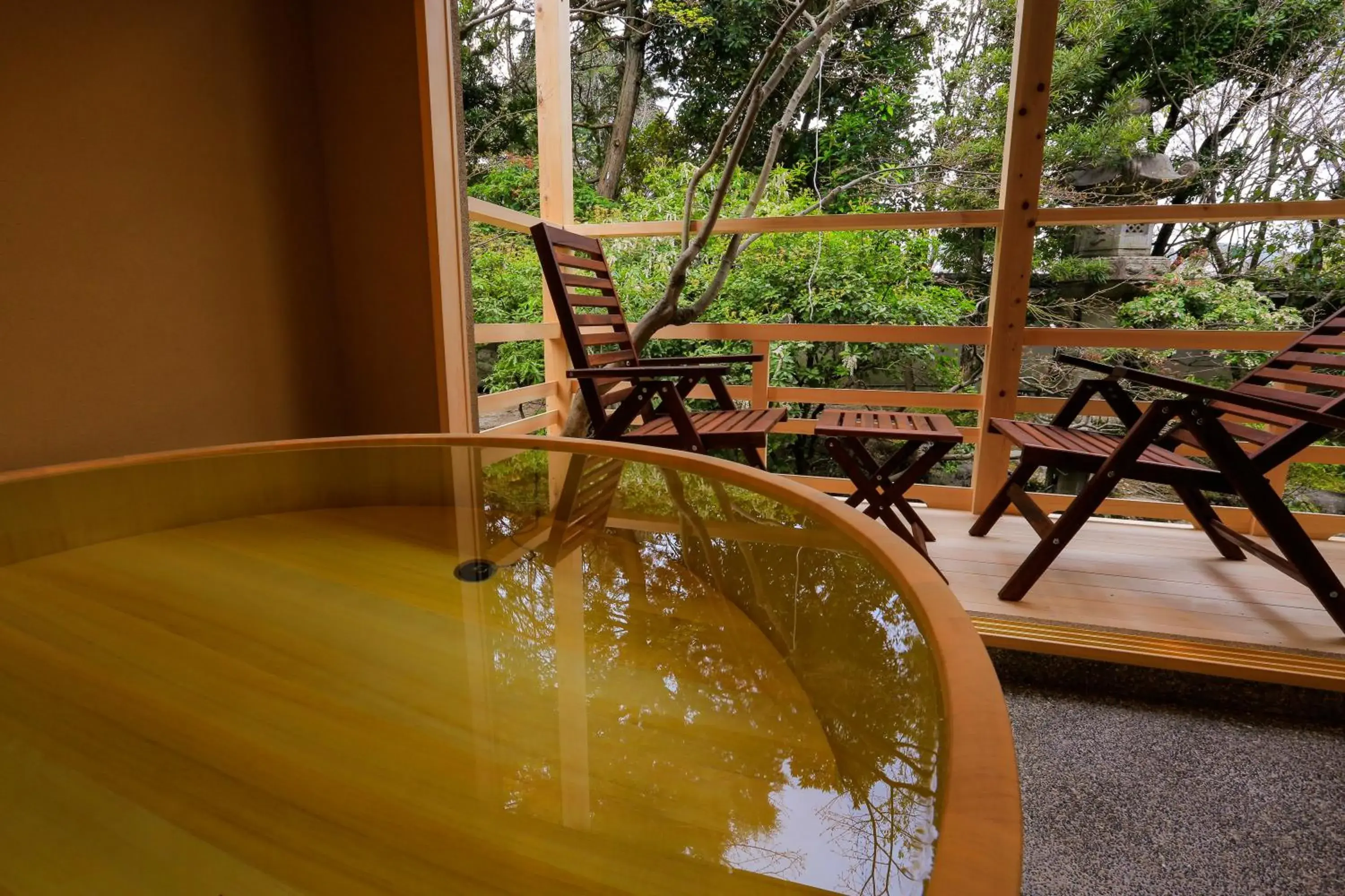 Hot Tub, Balcony/Terrace in Kyoto Nanzenji Ryokan Yachiyo