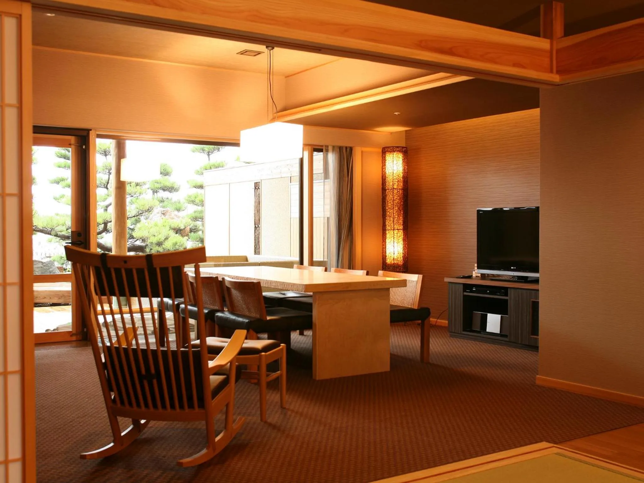 TV and multimedia in Hotel New Awaji