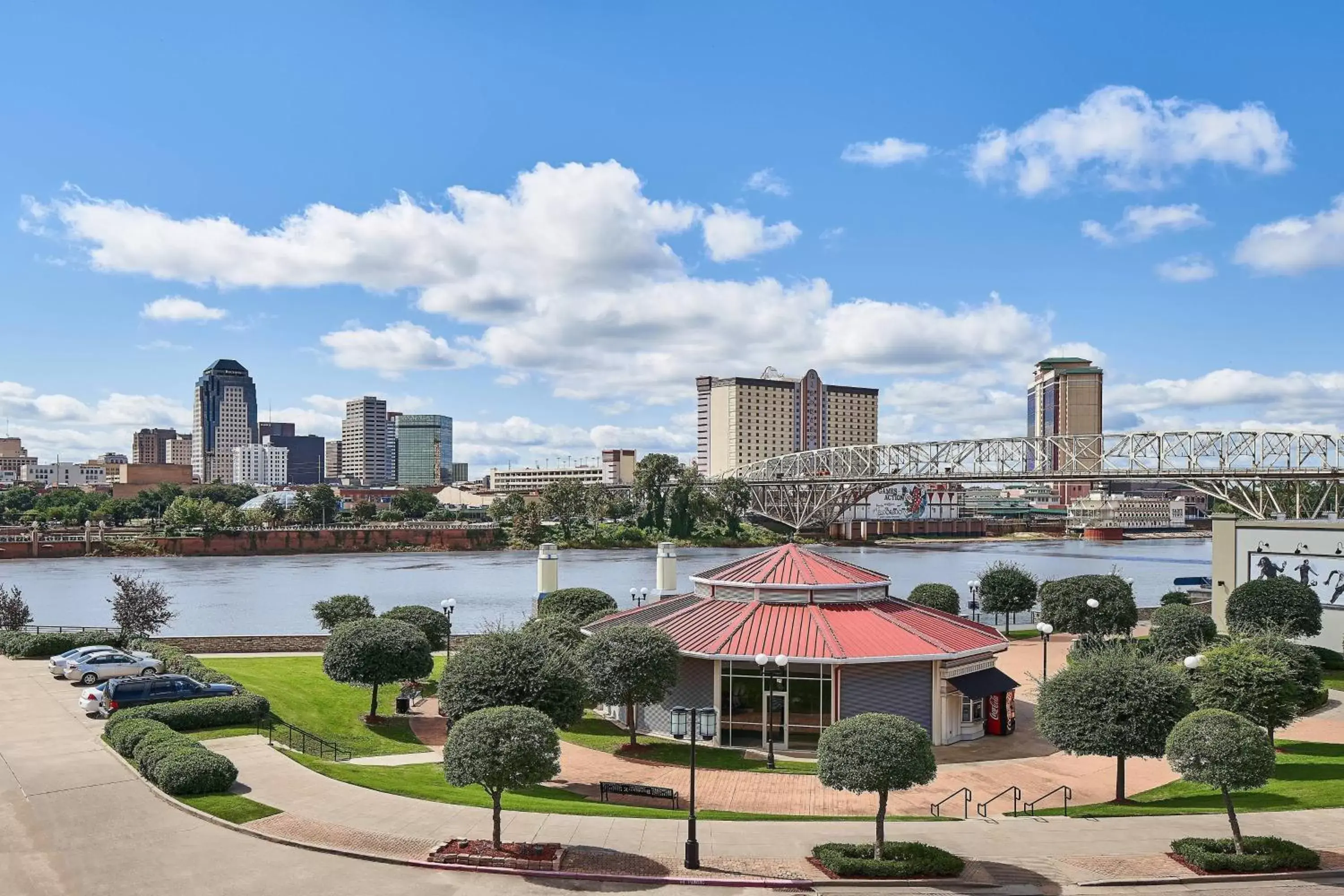 Photo of the whole room in Courtyard Shreveport-Bossier City/Louisiana Boardwalk