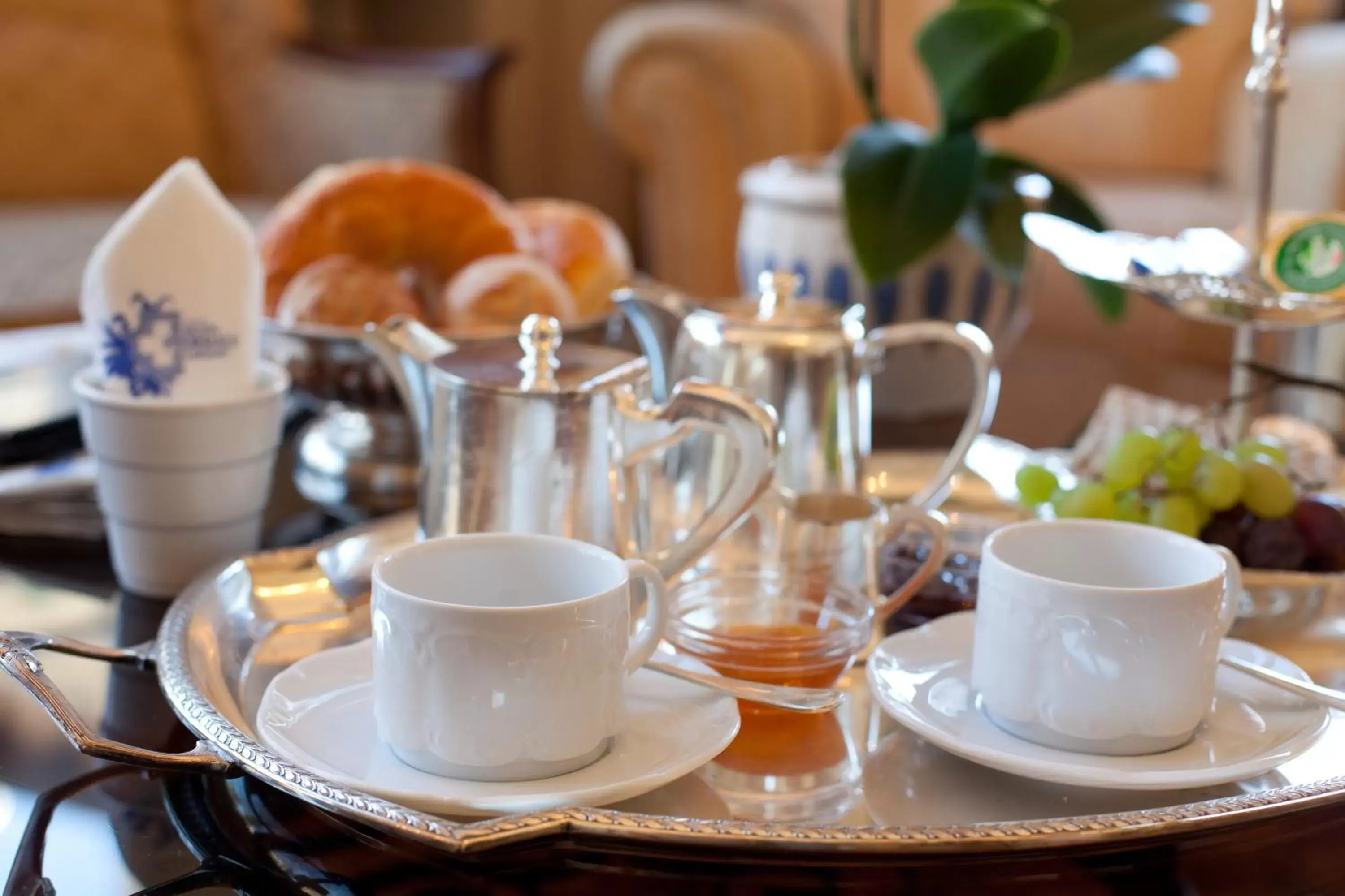 Continental breakfast, Coffee/Tea Facilities in Hotel Federale