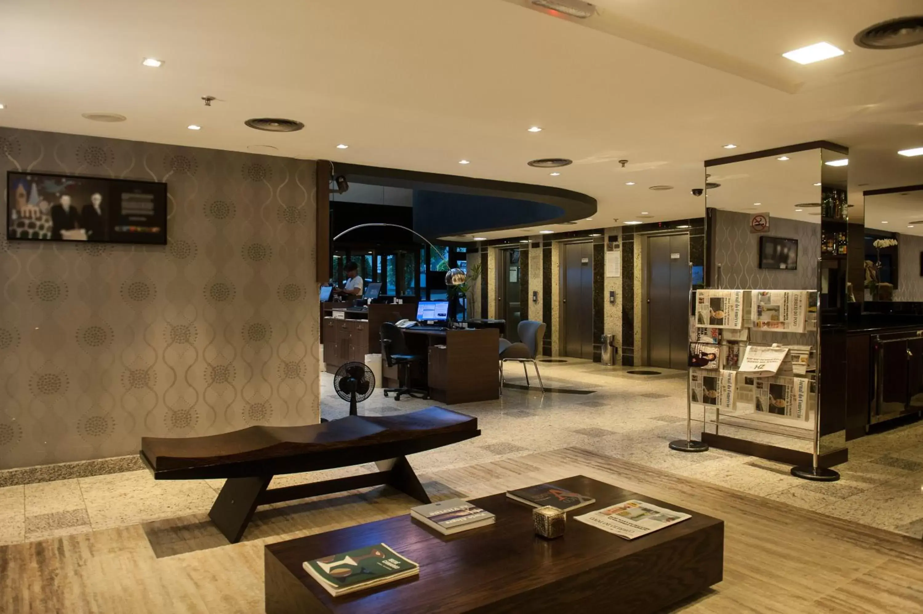 Lobby or reception, Lobby/Reception in Manhattan Porto Alegre by Mercure