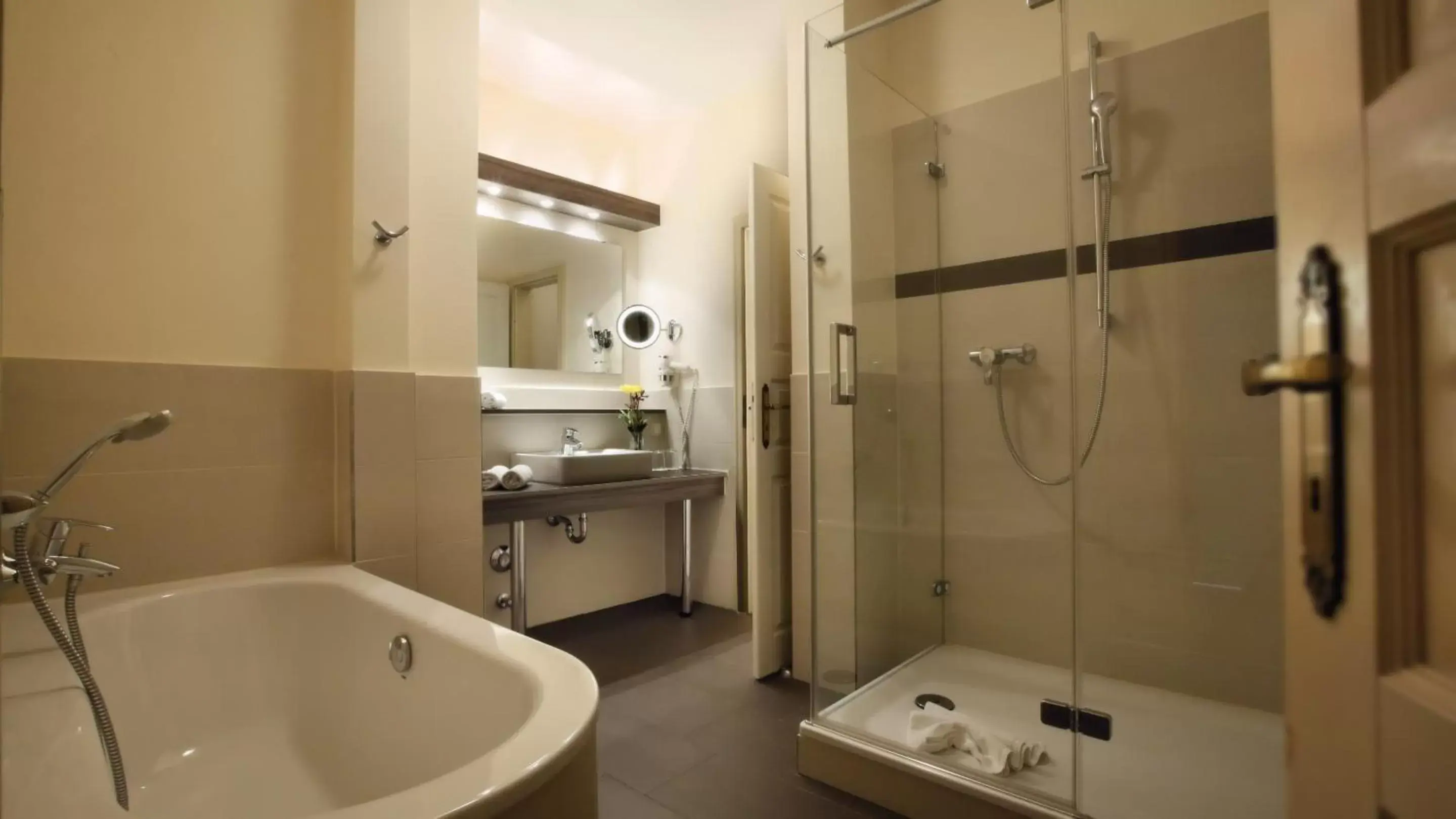 Bathroom in Strandhotel Preussenhof