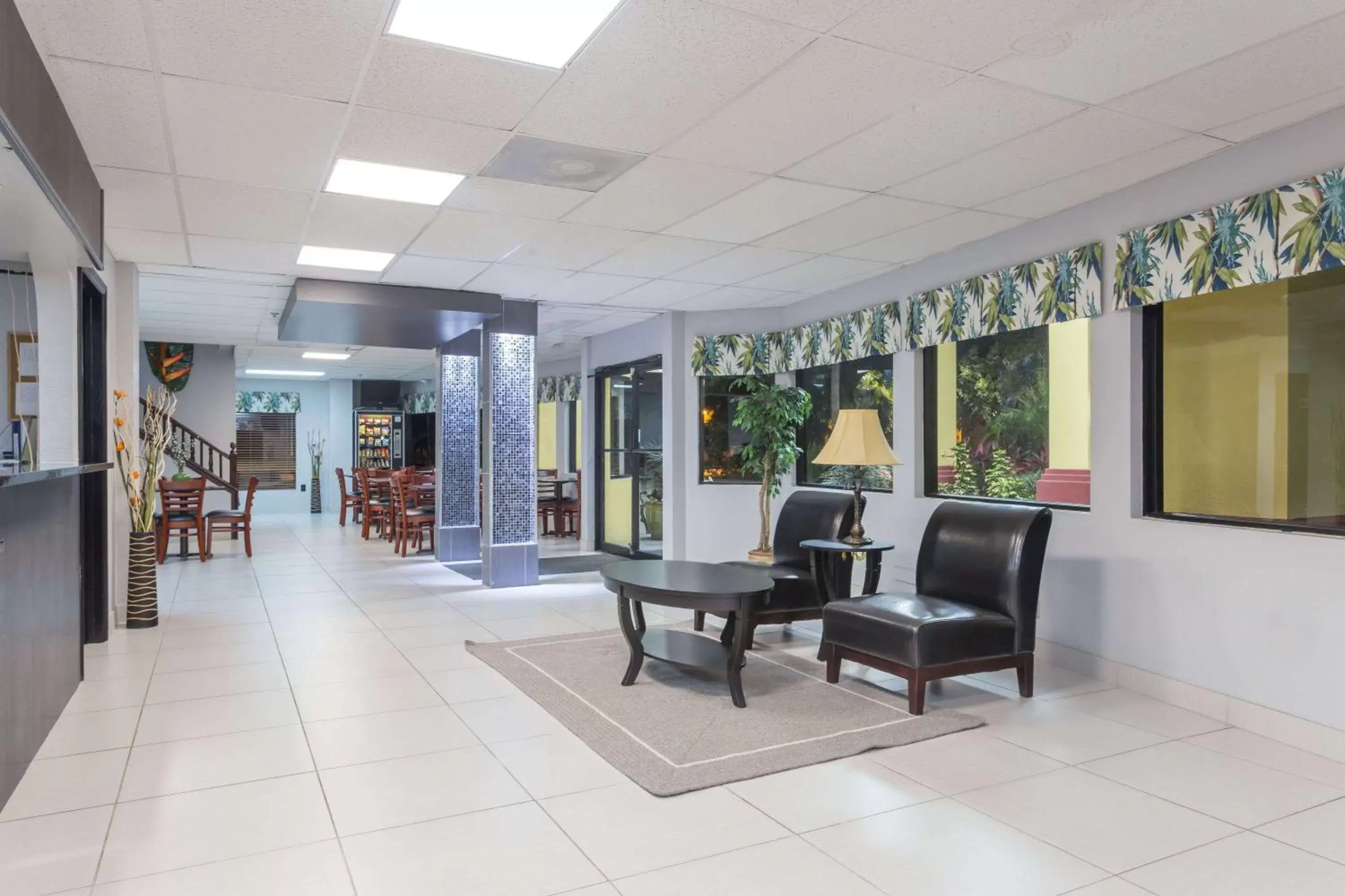 Lobby or reception in Days Inn by Wyndham Sarasota I-75