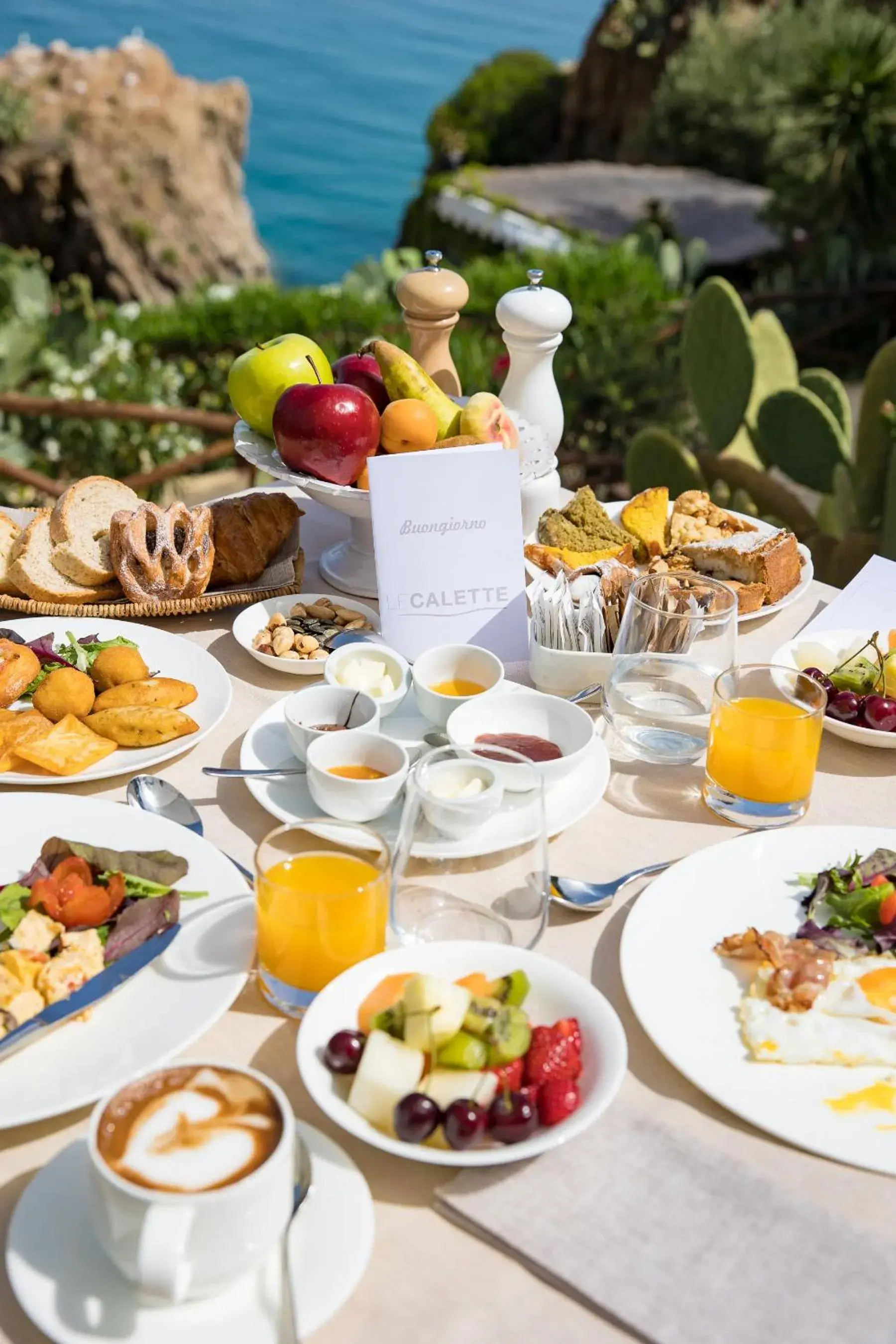 Restaurant/places to eat, Breakfast in Le Calette Garden & Bay