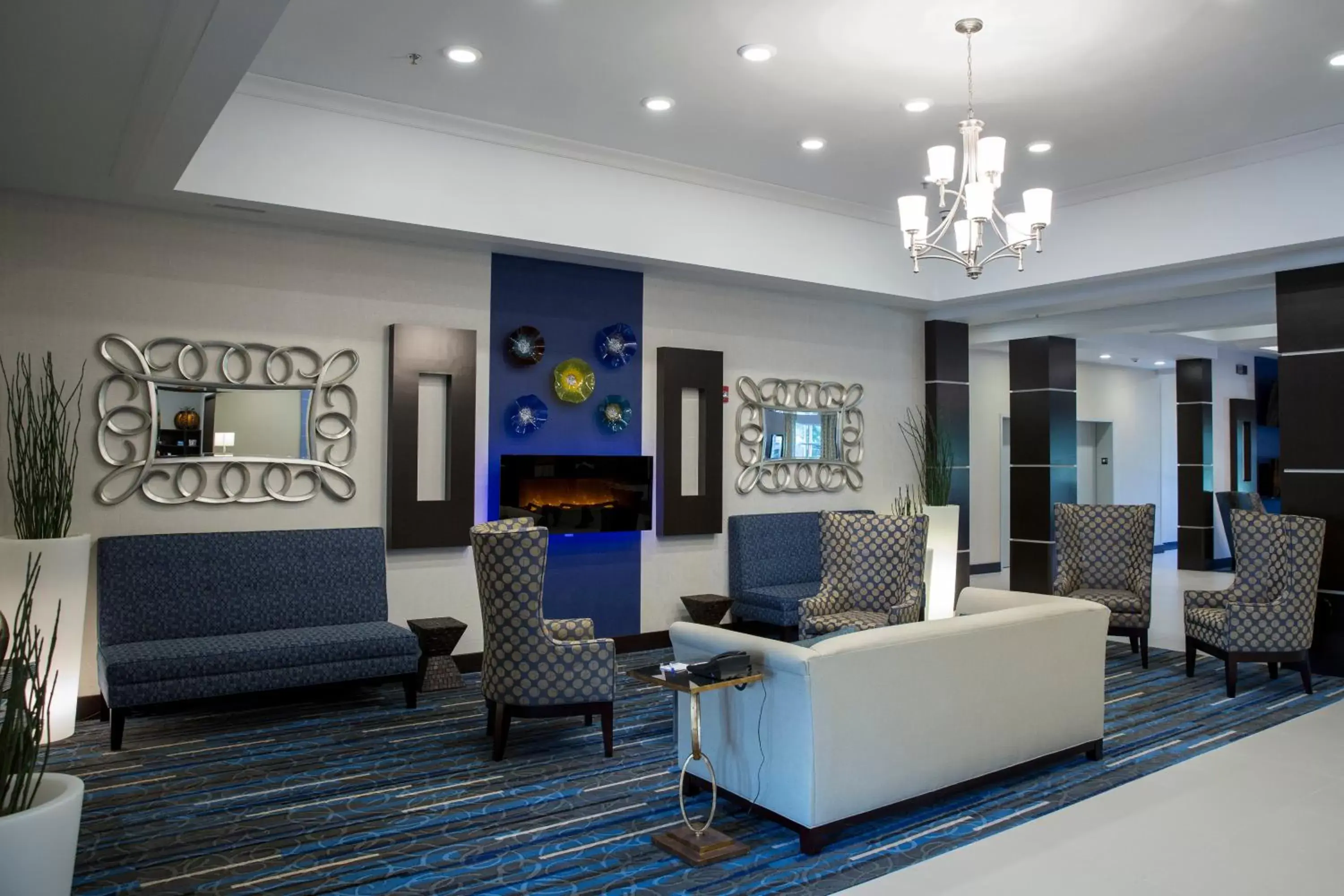 Lobby or reception, Lobby/Reception in Holiday Inn Express and Suites Edwardsville, an IHG Hotel