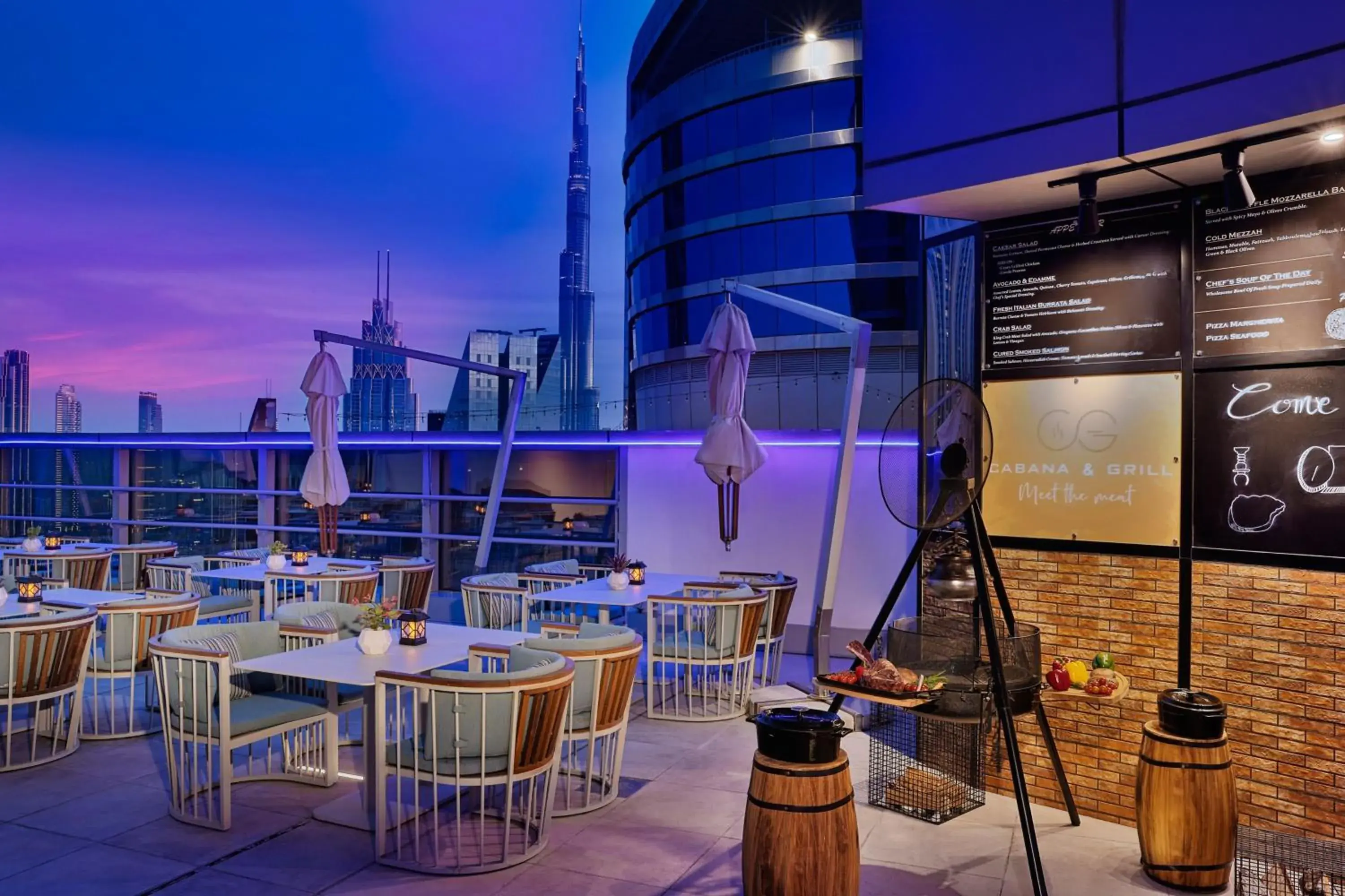 Restaurant/places to eat in Residence Inn by Marriott Sheikh Zayed Road, Dubai