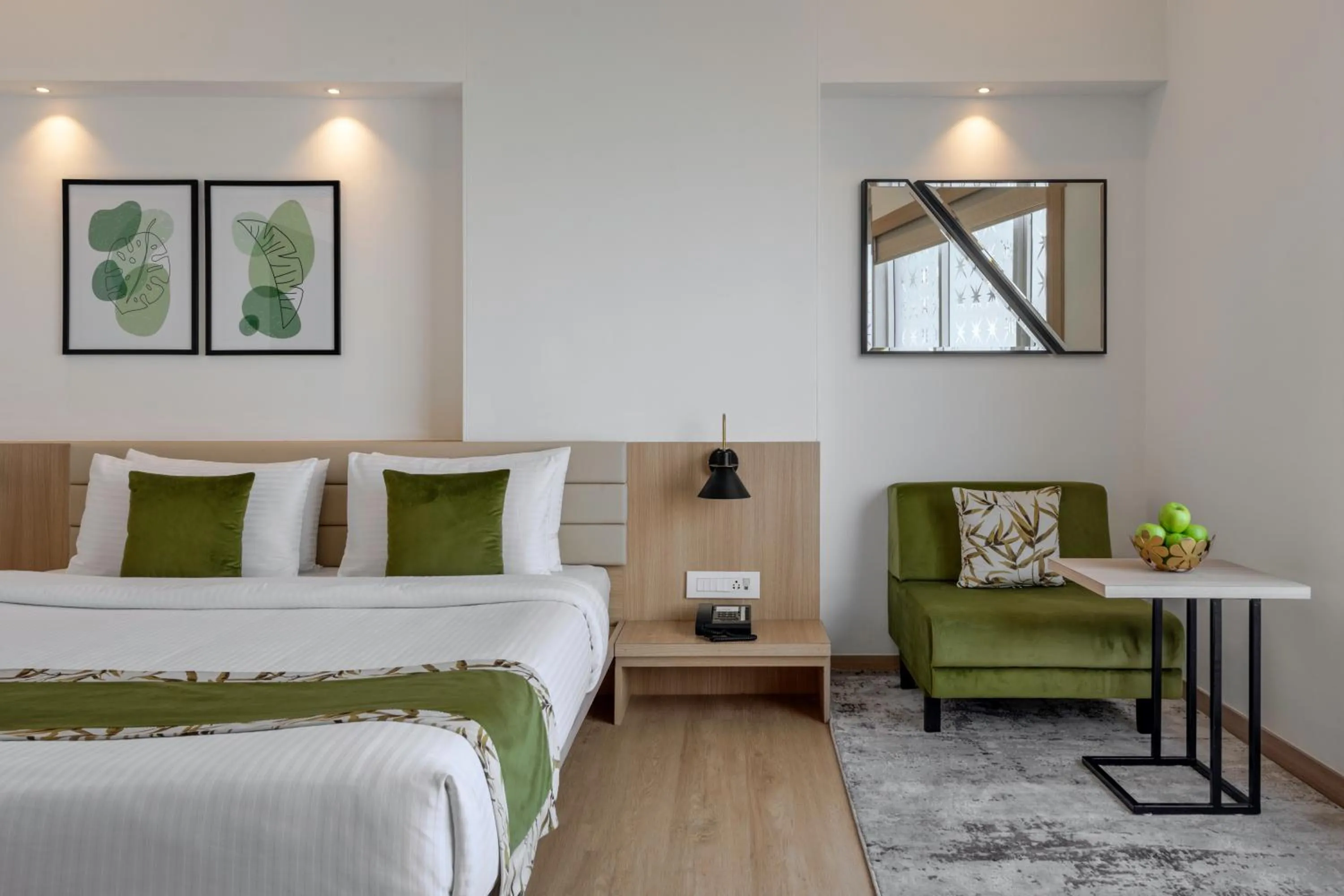 Bed in Lemon Tree Hotel, Vadodara