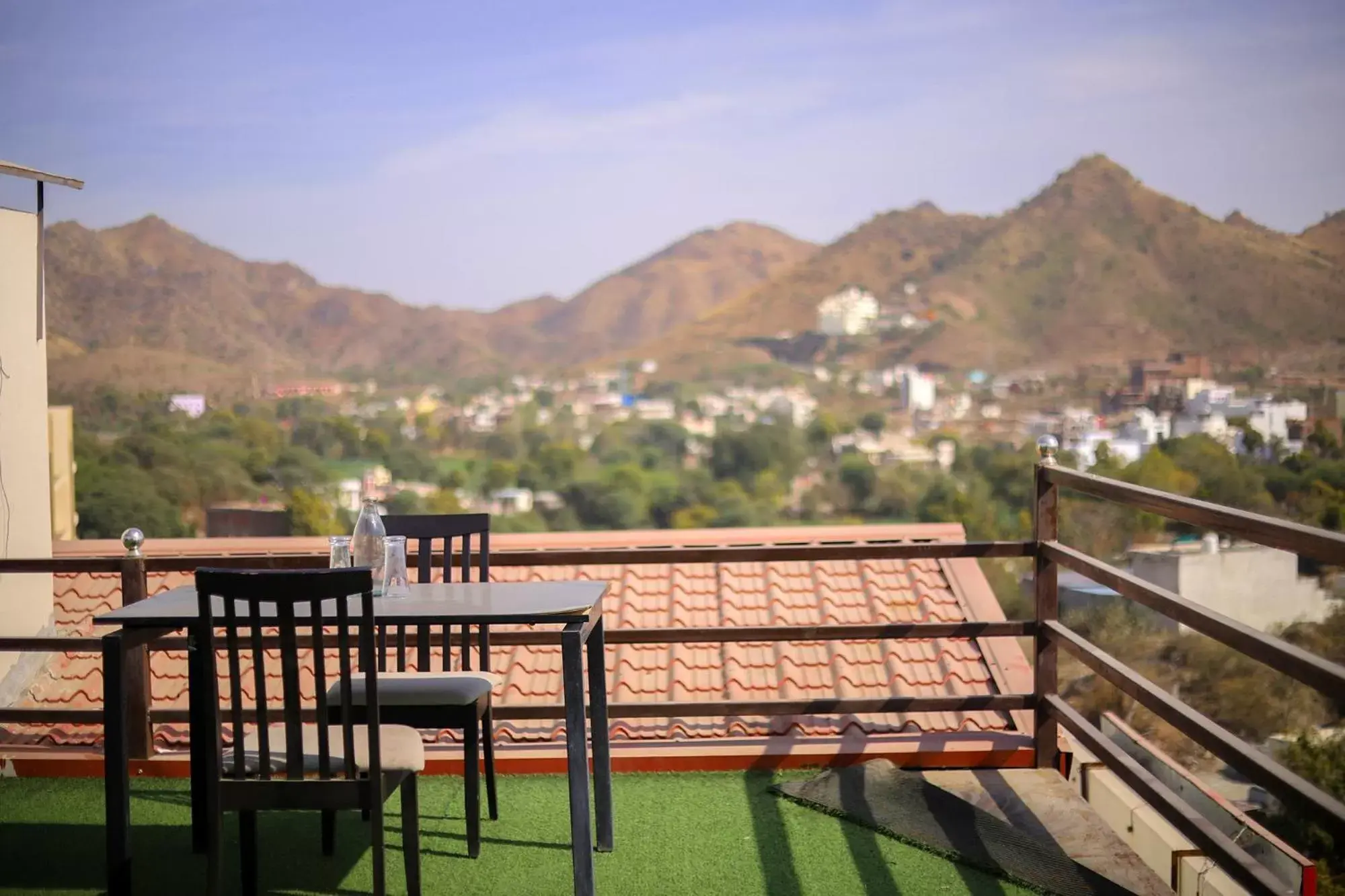 Mountain View in FabHotel Prime The Royal Galaxy Mountain View in FabHotel Prime The Royal Galaxy