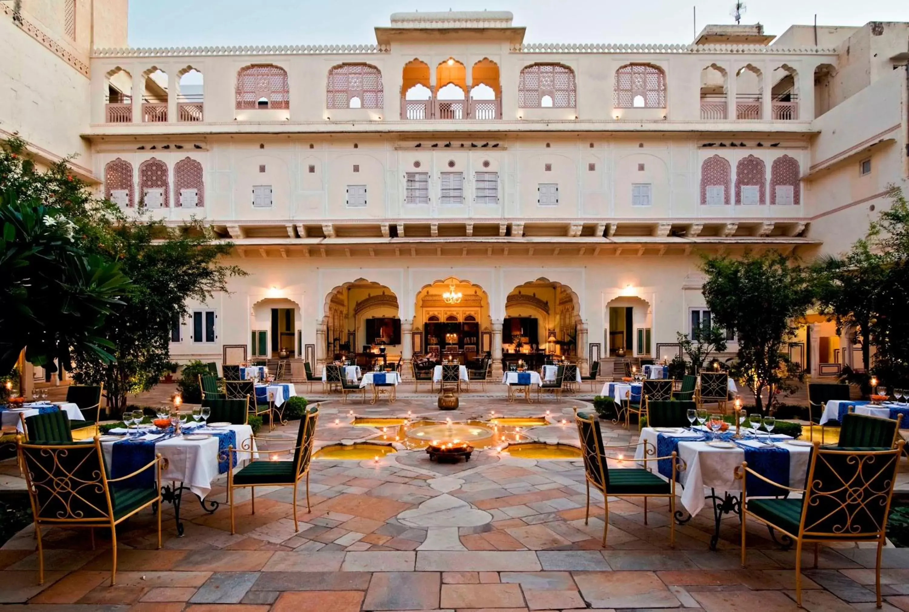 Restaurant/Places to Eat in Samode Haveli