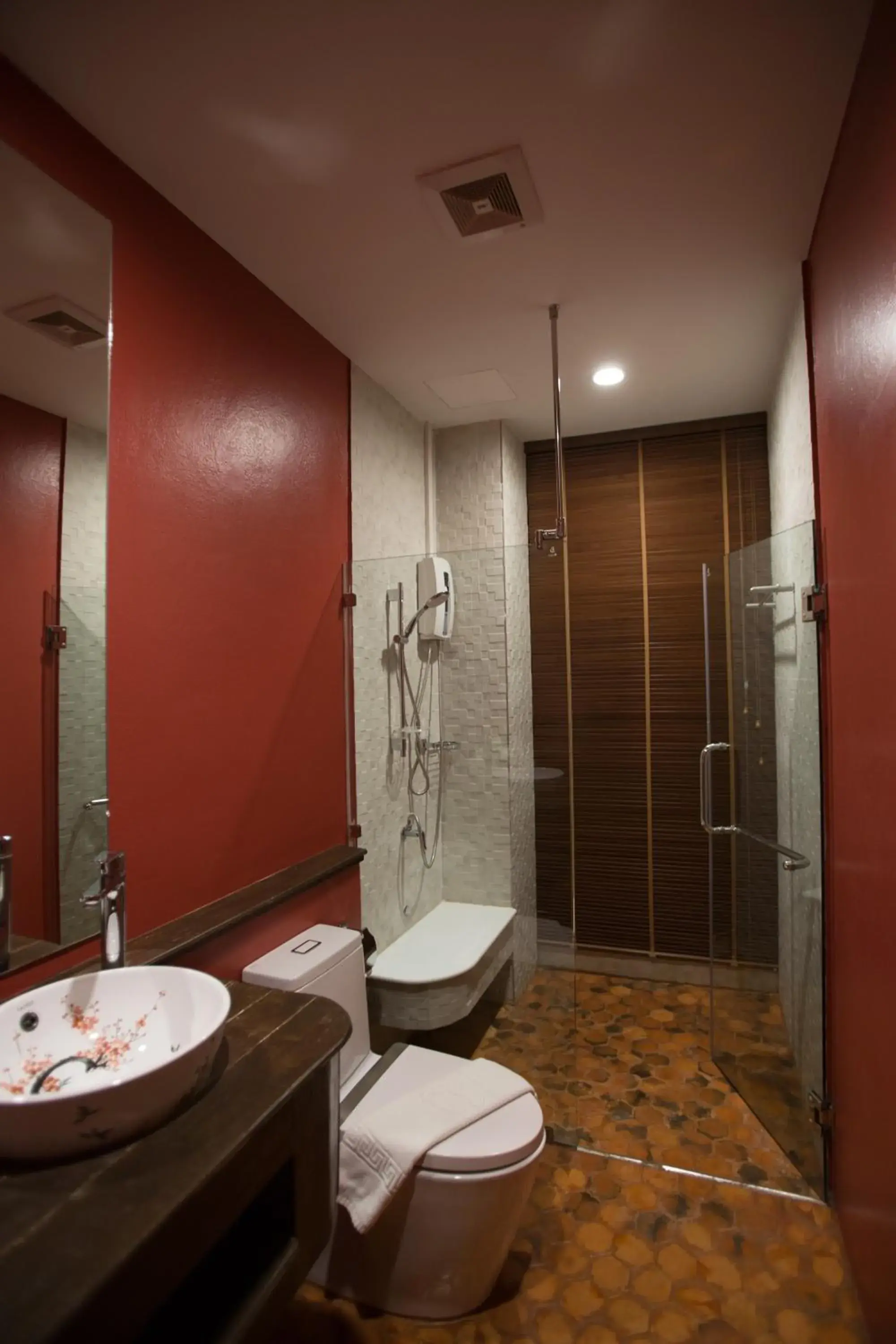 Toilet, Bathroom in Le Pure Hotel Chiangmai SHA