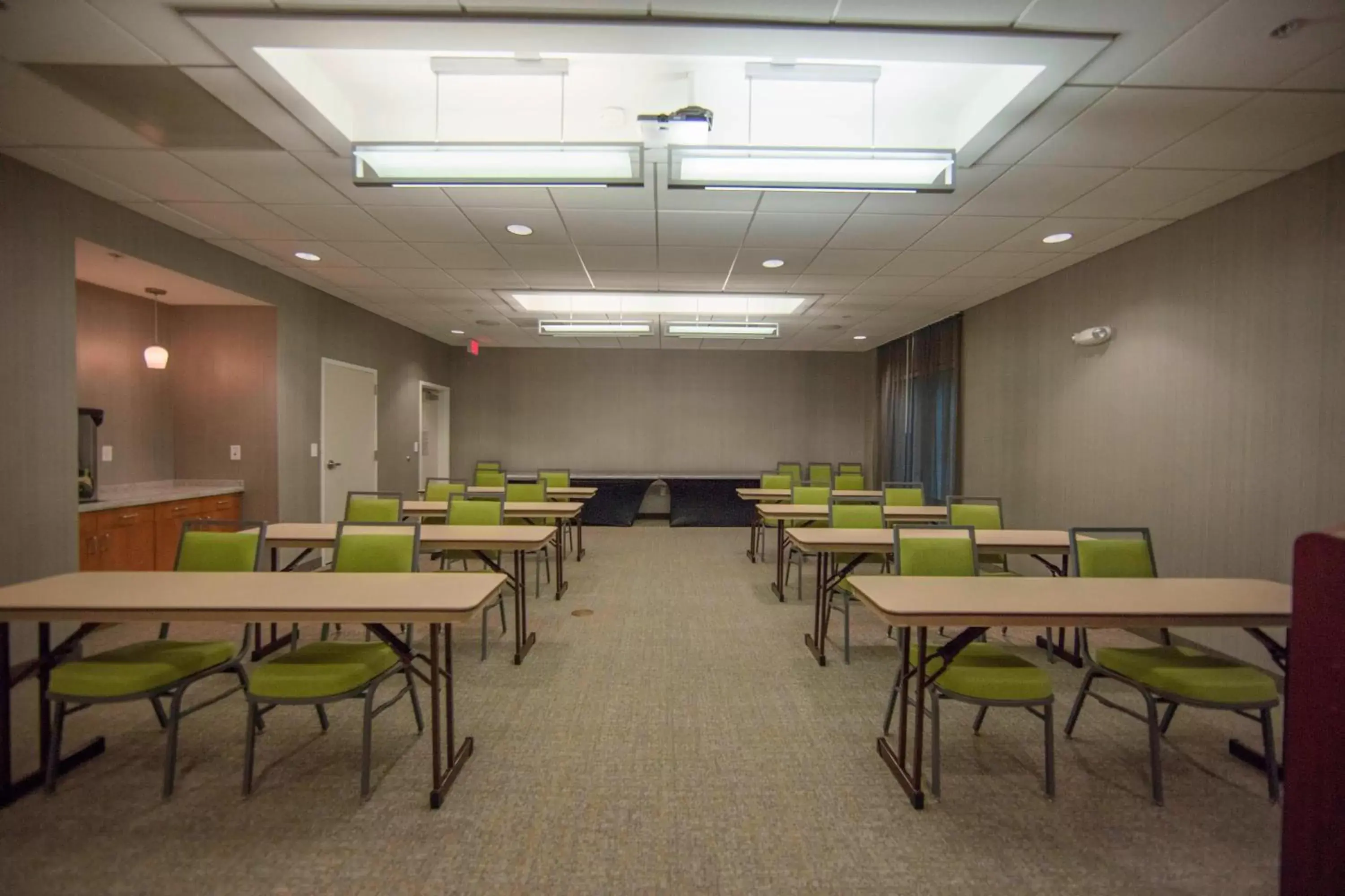 Meeting/conference room in SpringHill Suites by Marriott Athens West