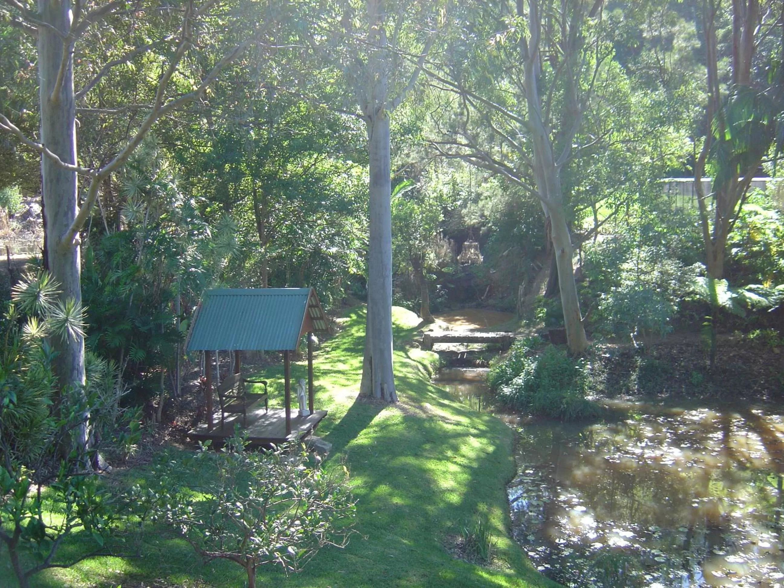 Garden in Sensom at Sapphire - Adults only B&B