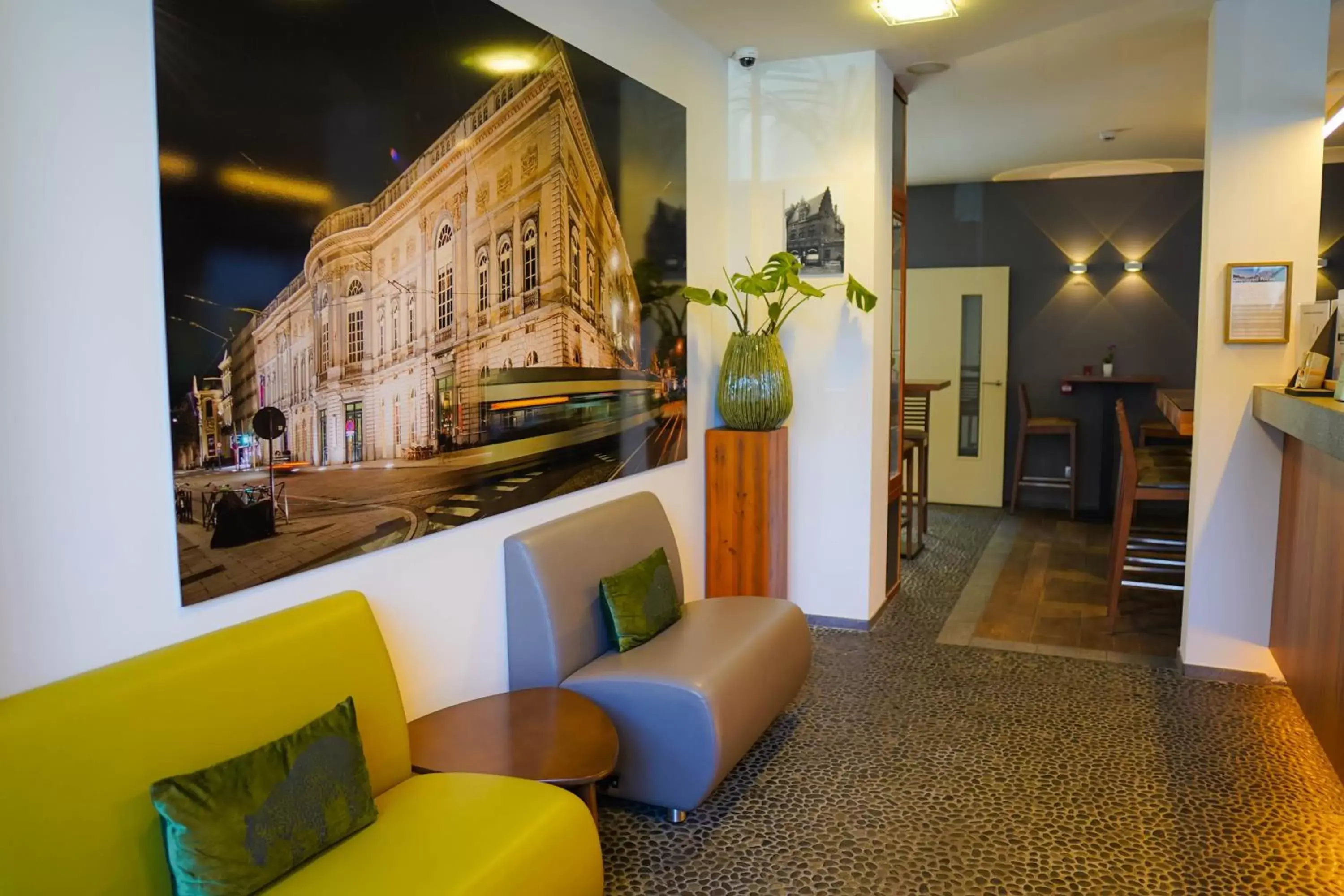 Ghent River Hotel