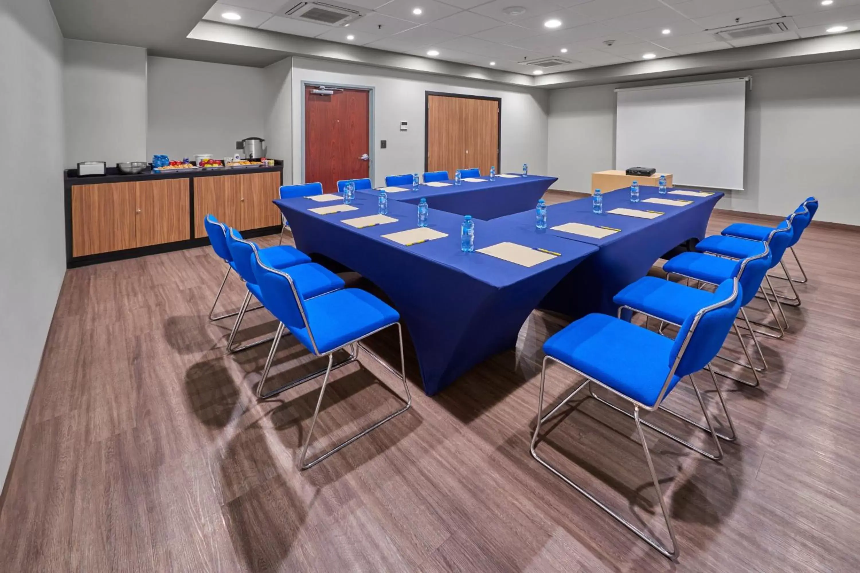 Meeting/conference room in City Express by Marriott Mérida