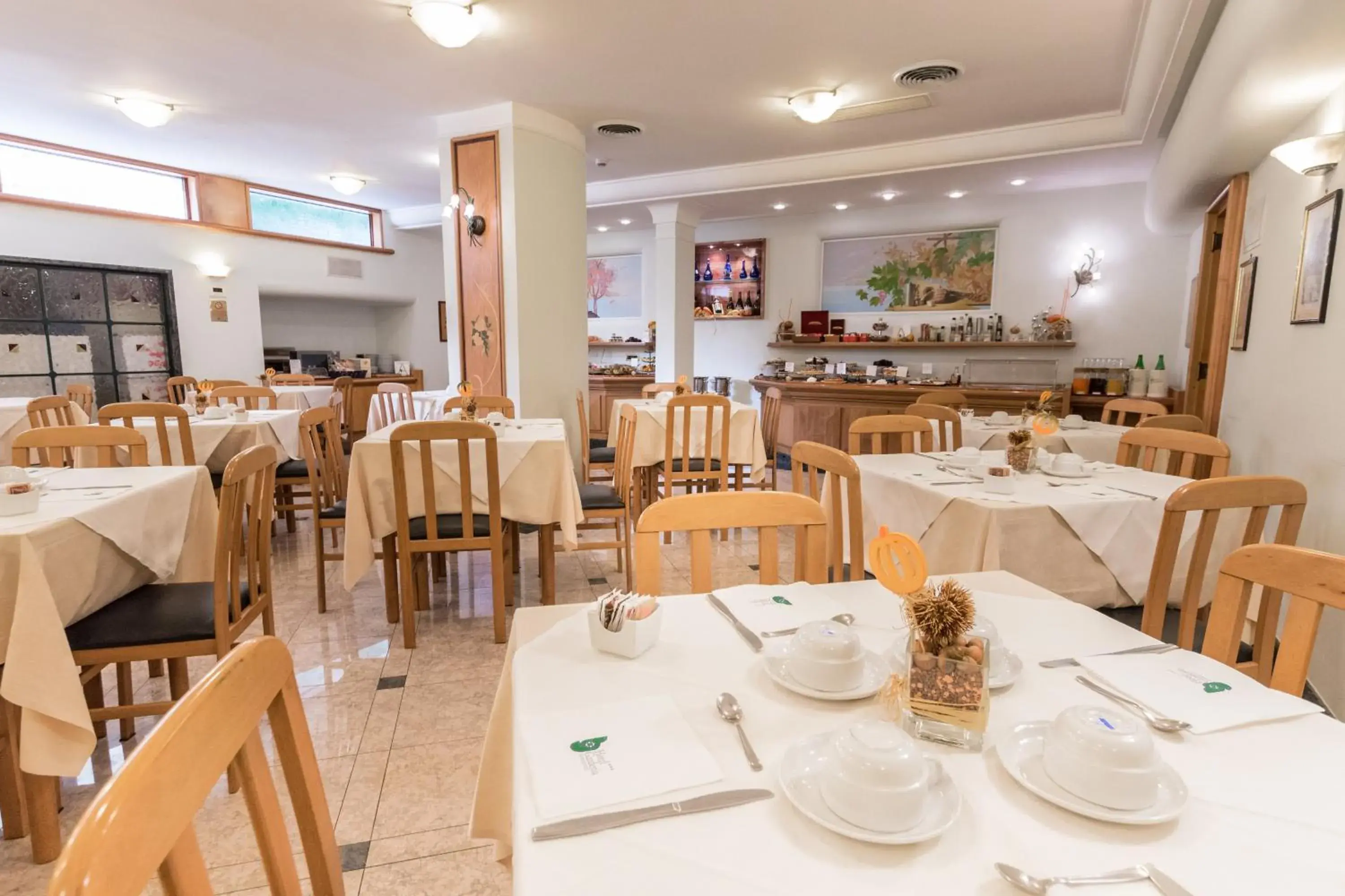 Breakfast, Restaurant/Places to Eat in Comfort Hotel Gardenia Sorrento Coast