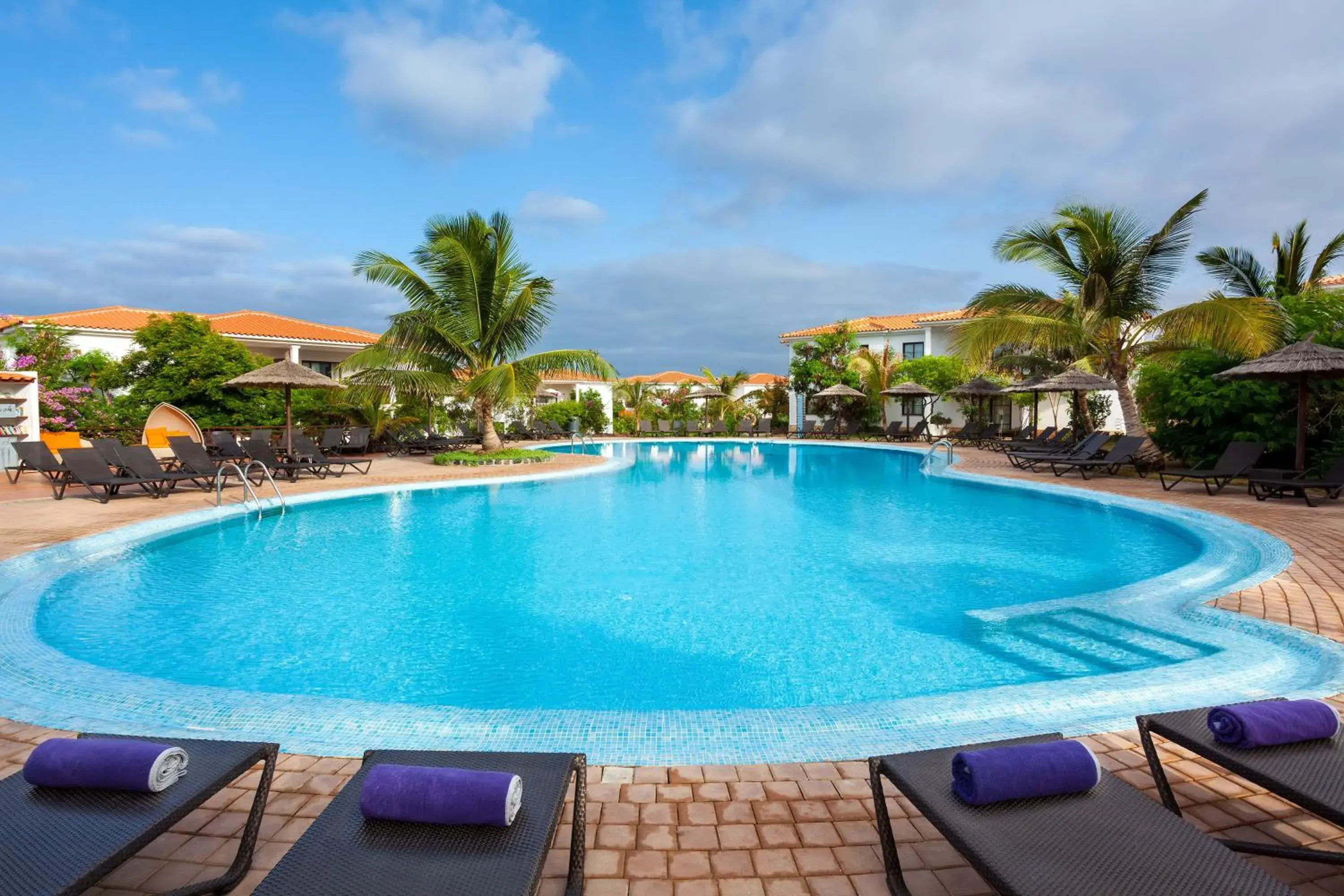Swimming pool in Melia Tortuga Beach - All Inclusive Swimming pool in Melia Tortuga Beach - All Inclusive