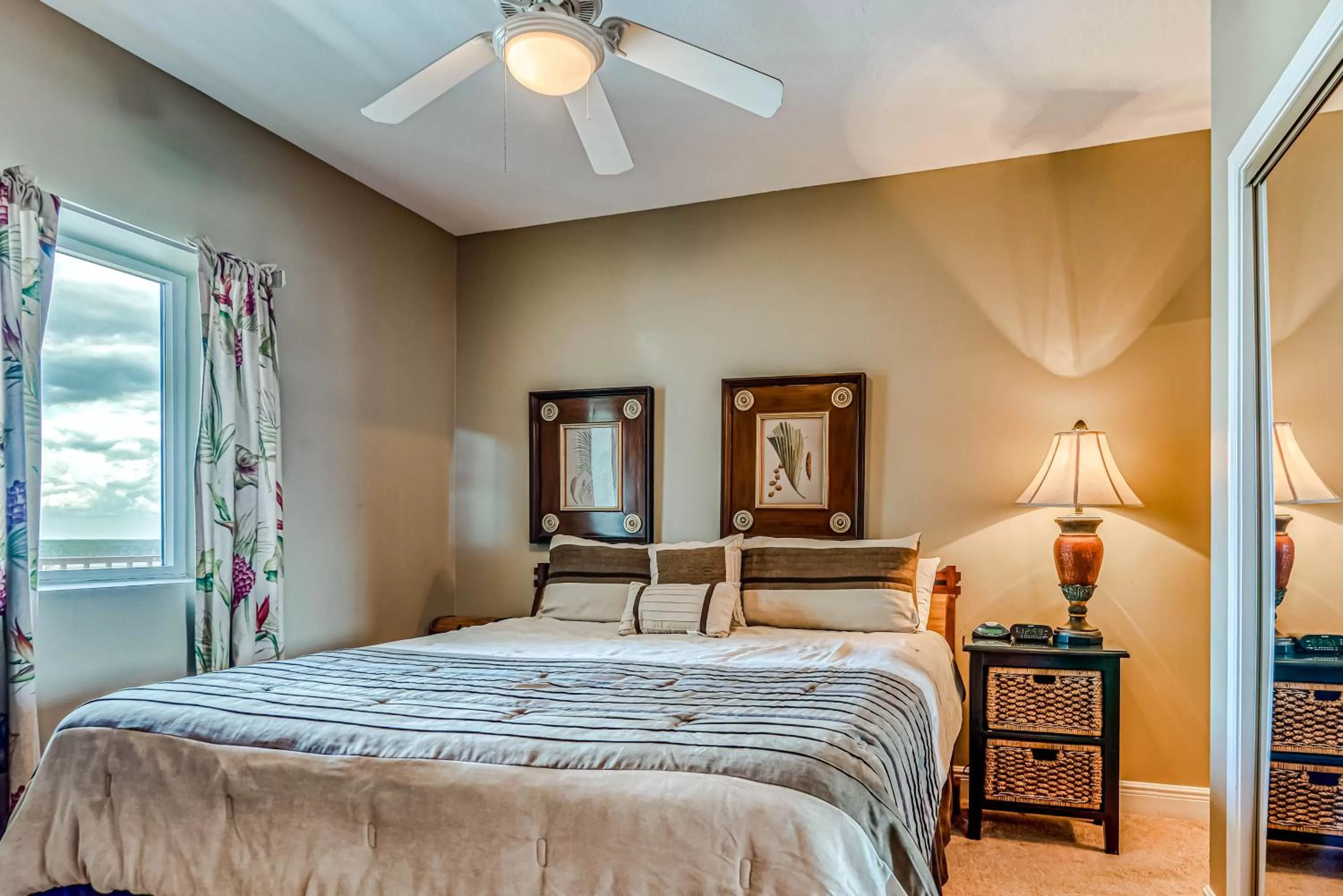 Bed in San Carlos #1208