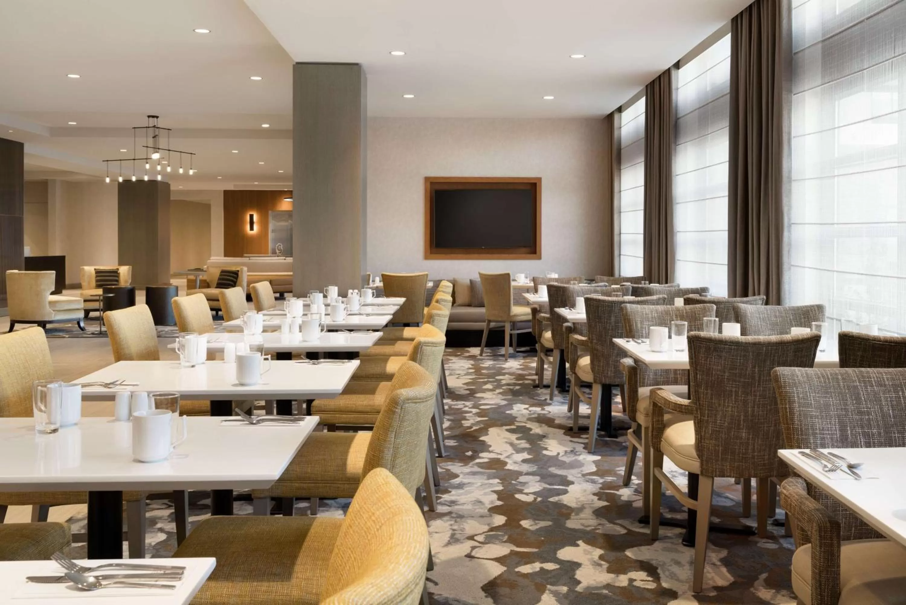 Restaurant/places to eat in Hilton Garden Inn Newtown Square Radnor