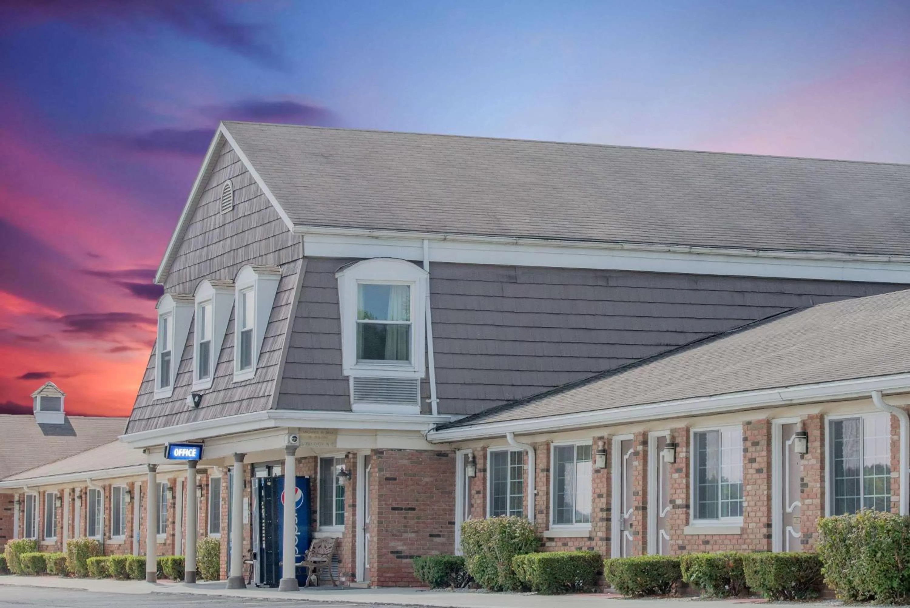 Property building in Travelodge by Wyndham Mansfield