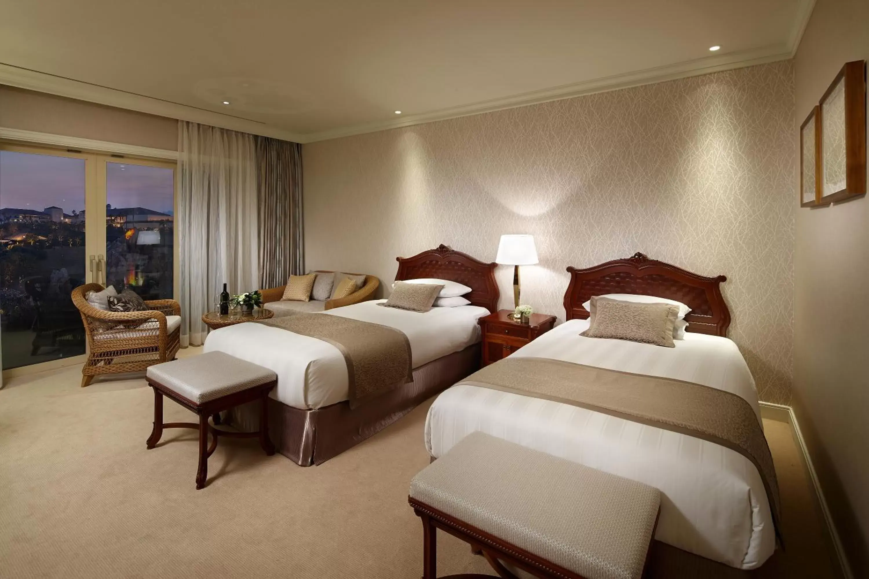 Bed in Lotte Hotel Jeju