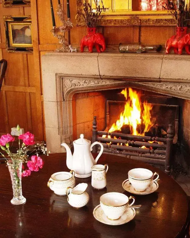 Decorative detail in Amberley Inn