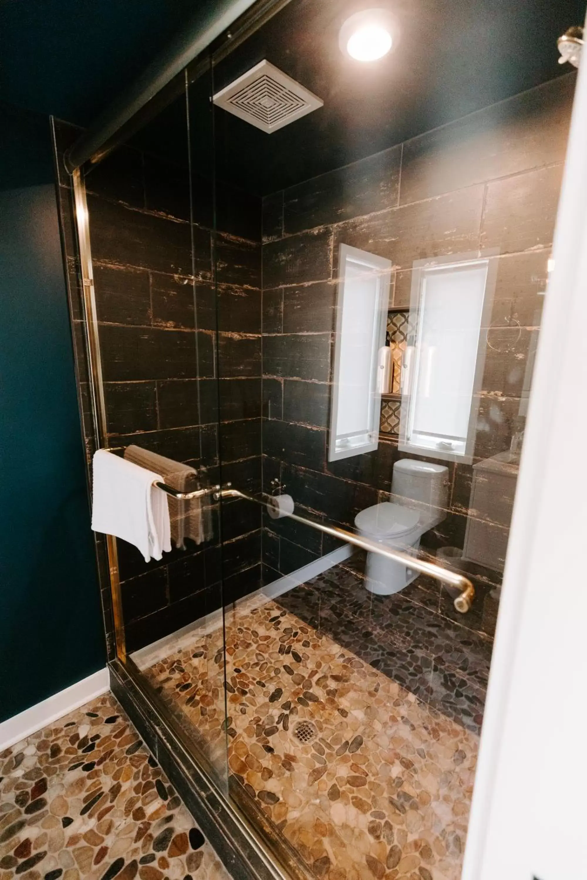 Shower, Bathroom in Ironwood Grove, Tiny House Hotel