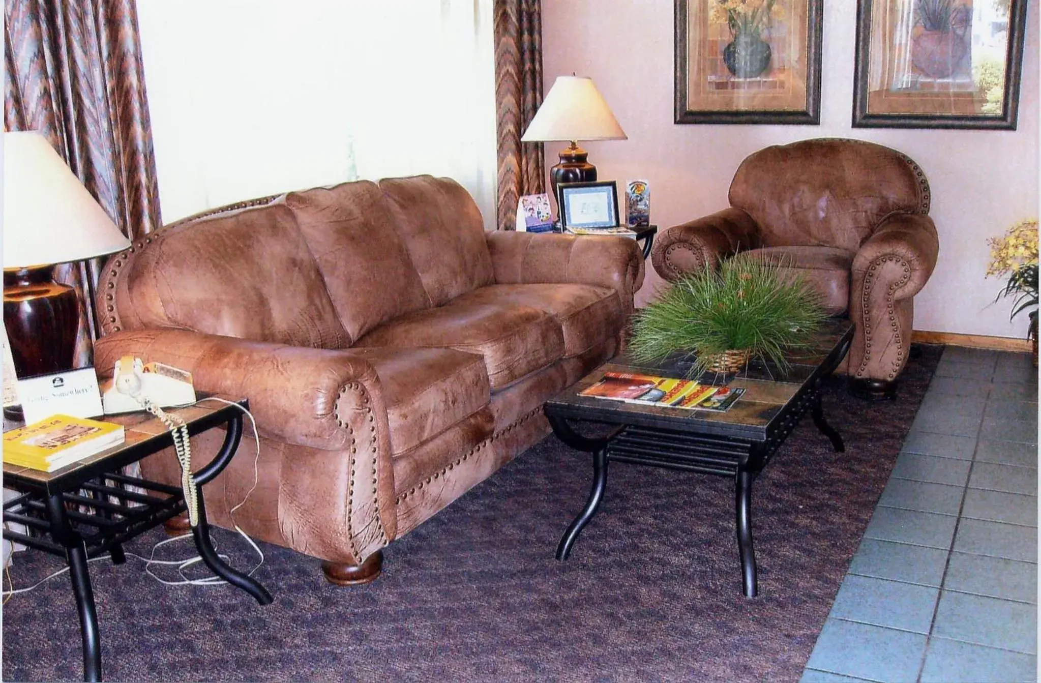 Lobby or reception in Will Rogers Inn