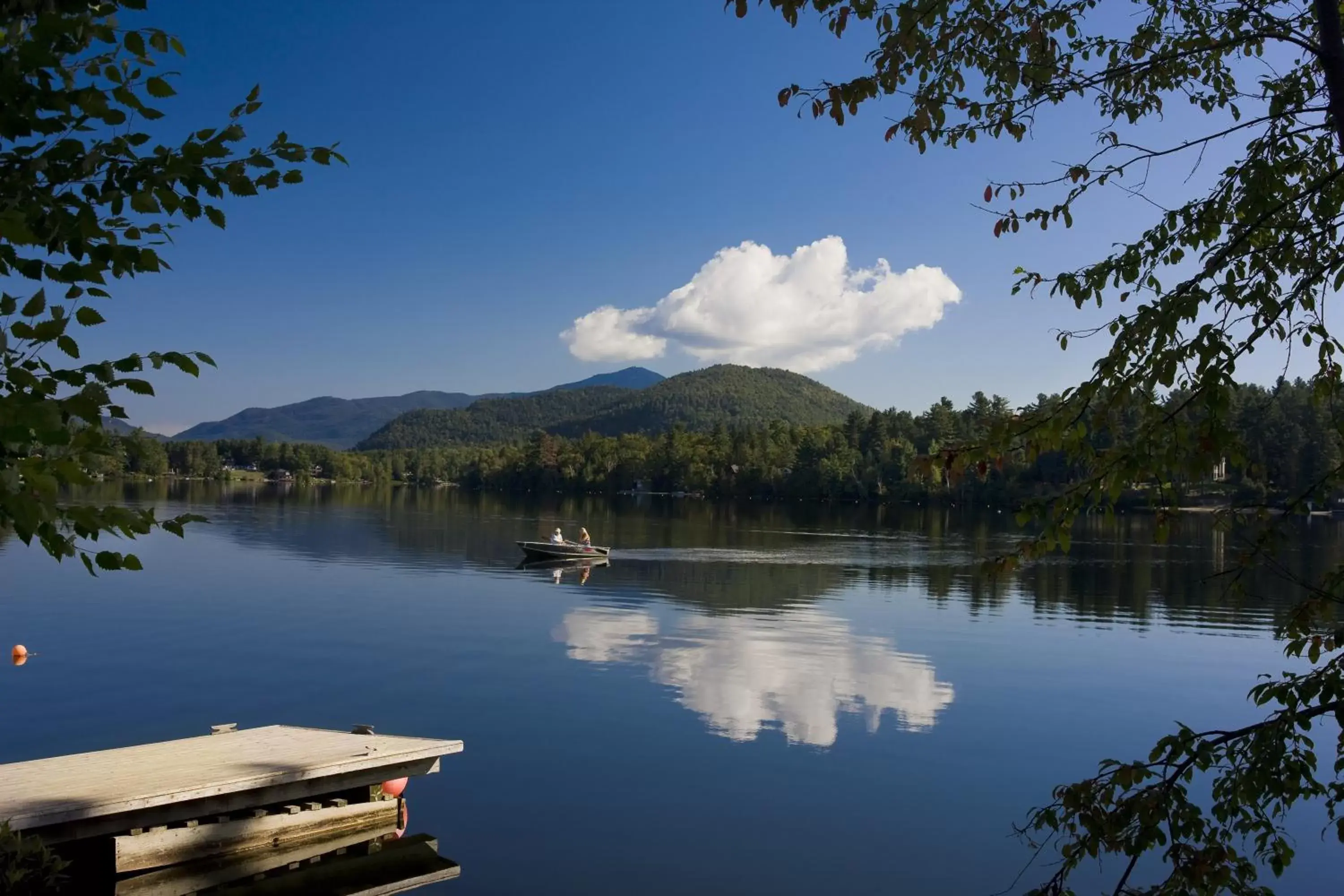 Beach, Lake View in Golden Arrow Lakeside Resort