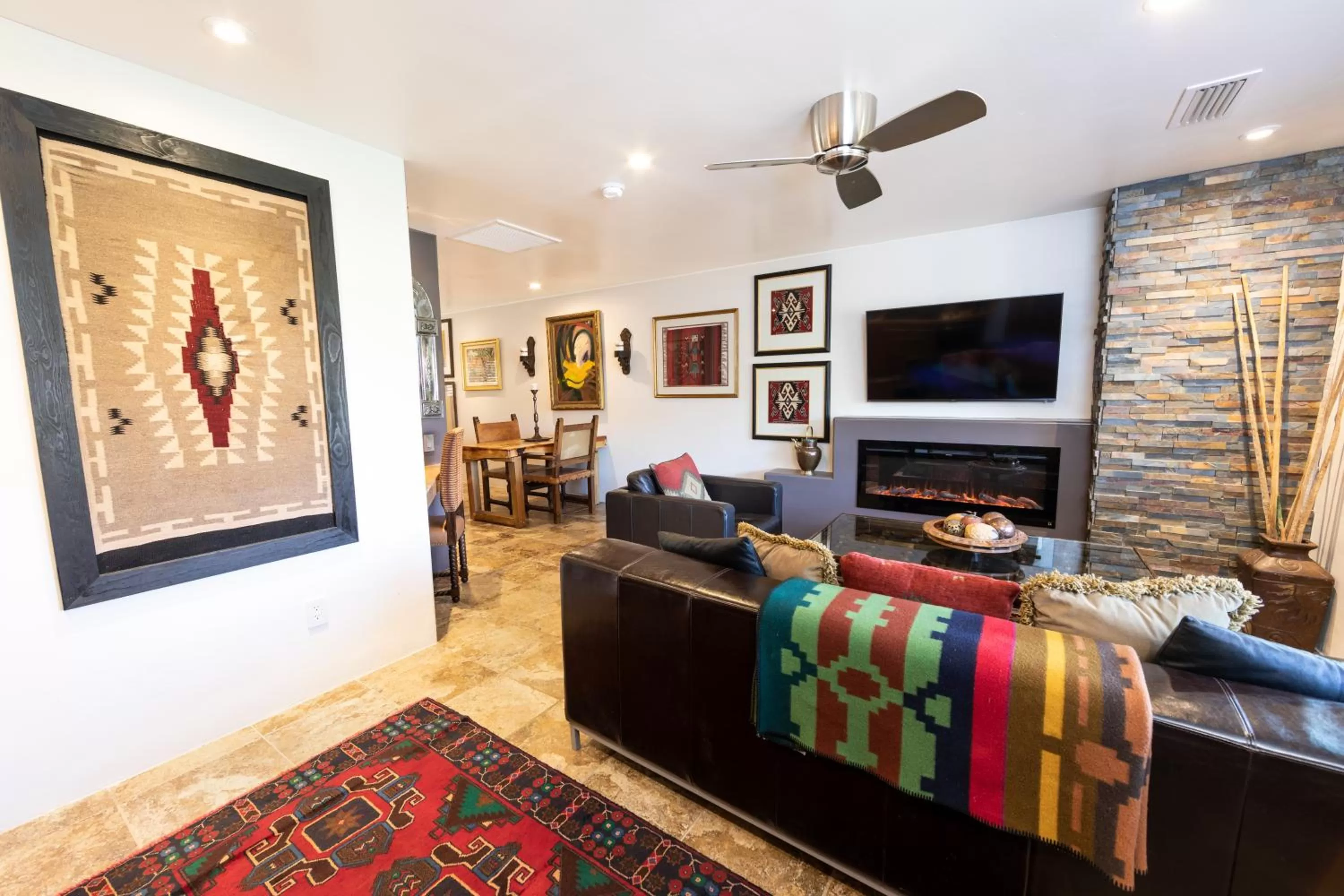 Living room in A Sunset Chateau