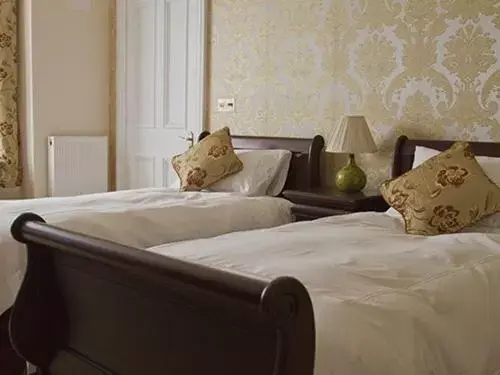 Twin Room with Private Bathroom in Abbotsleigh of Whitby Twin Room with Private Bathroom in Abbotsleigh of Whitby