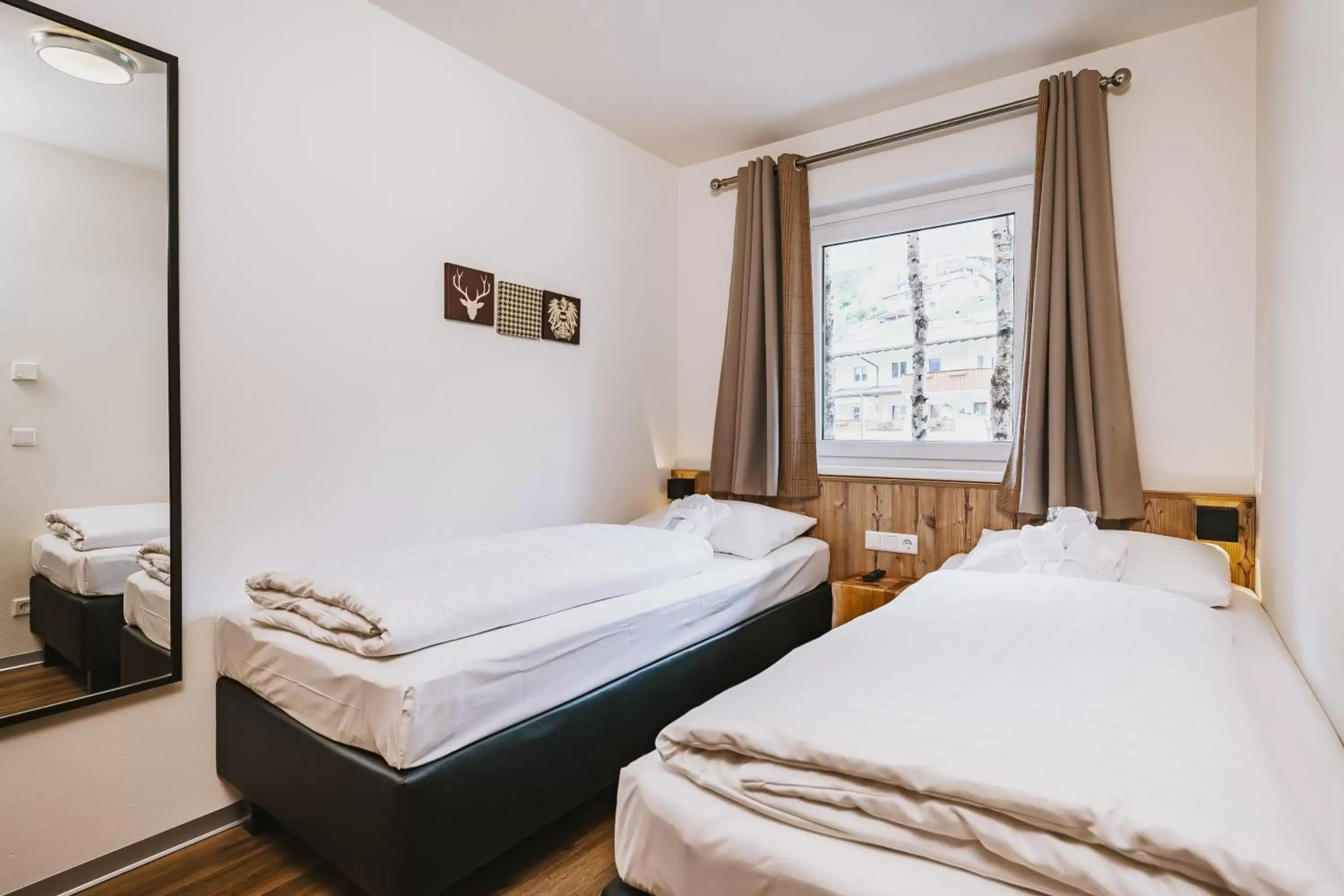 Bedroom, Bed in AvenidA Mountain Lodges Kaprun