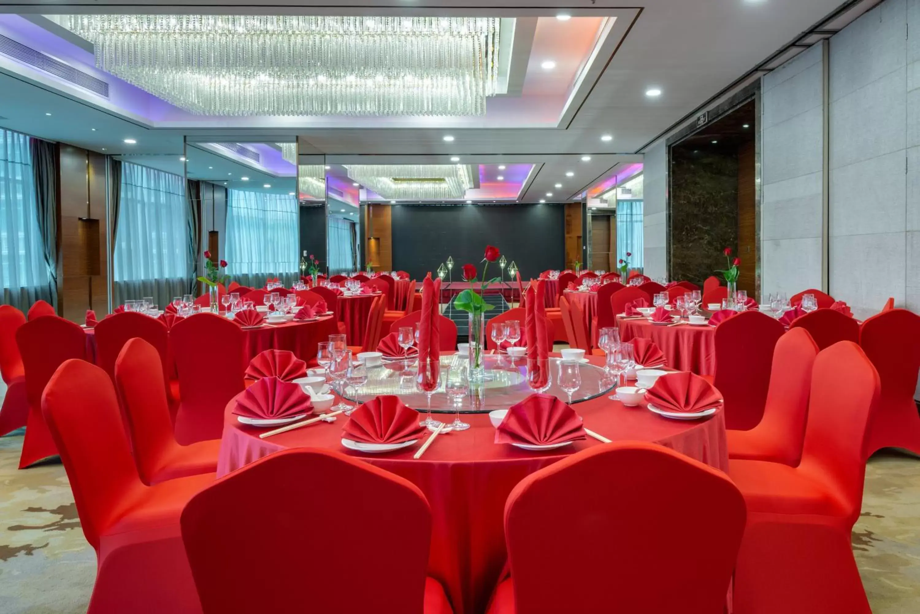 Meeting/conference room, Banquet Facilities in Holiday Inn Shenzhen Donghua, an IHG Hotel