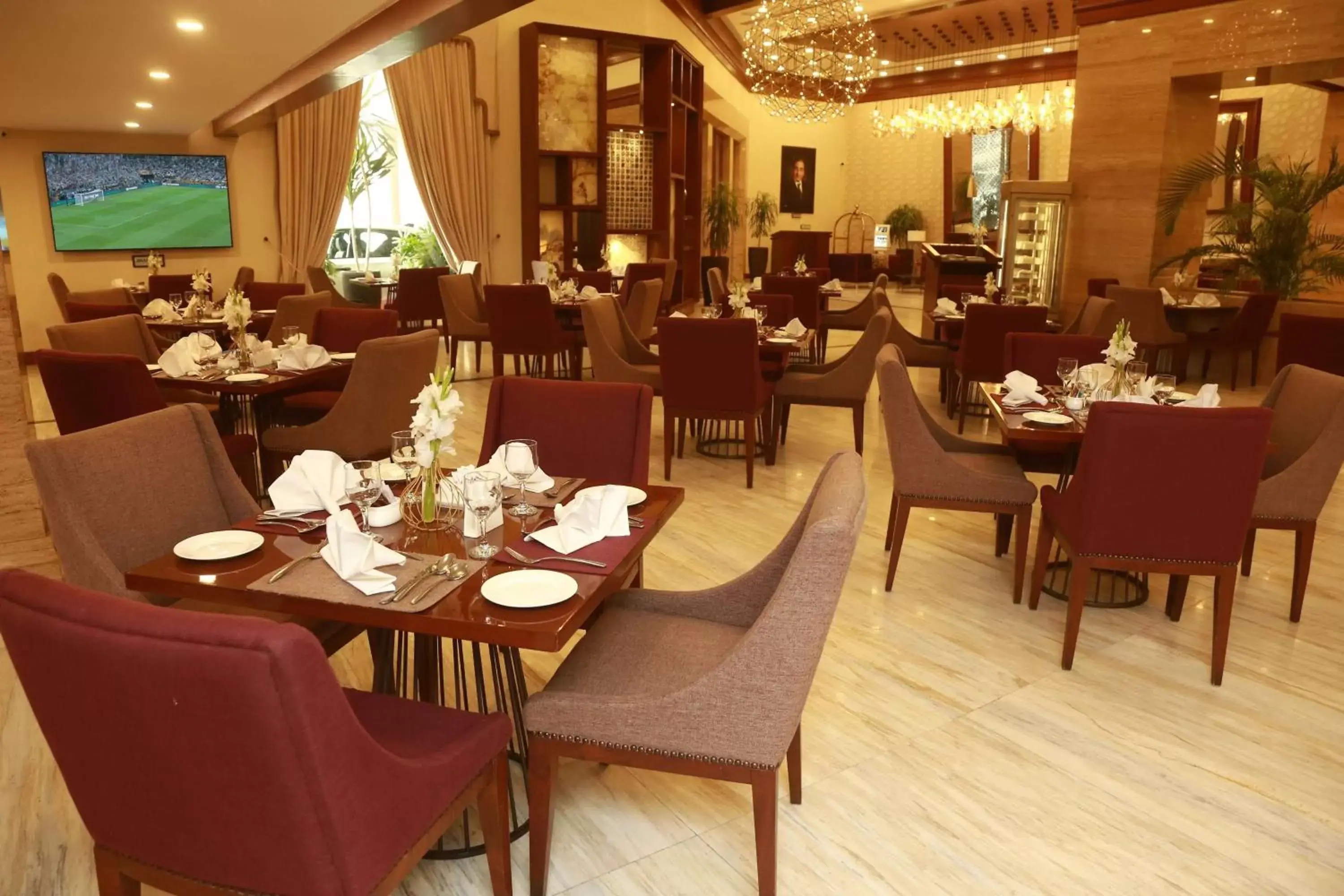 Restaurant/Places to Eat in Ramada by Wyndham Multan