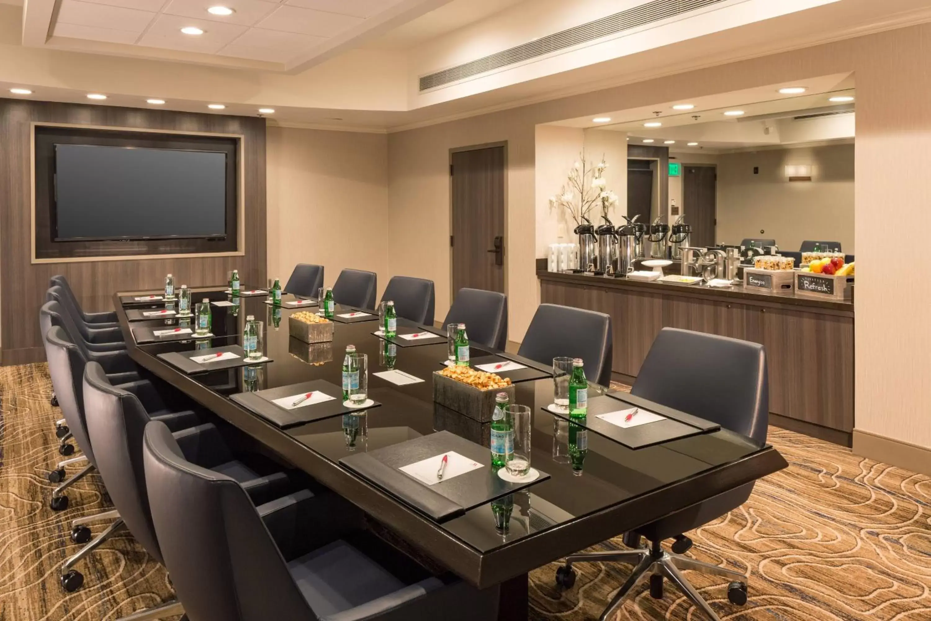Meeting/conference room in Costa Mesa Marriott