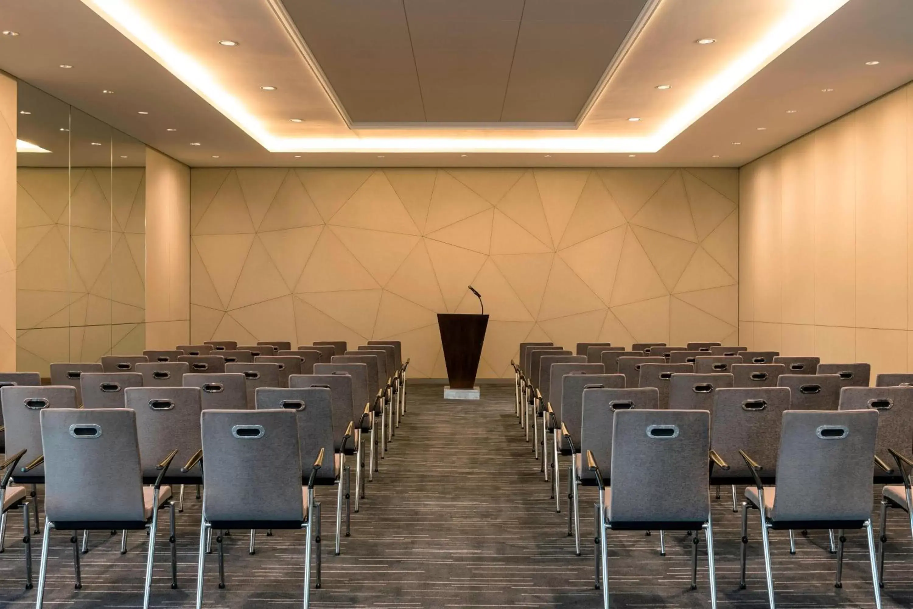 Meeting/conference room in The Westin City Centre Bahrain