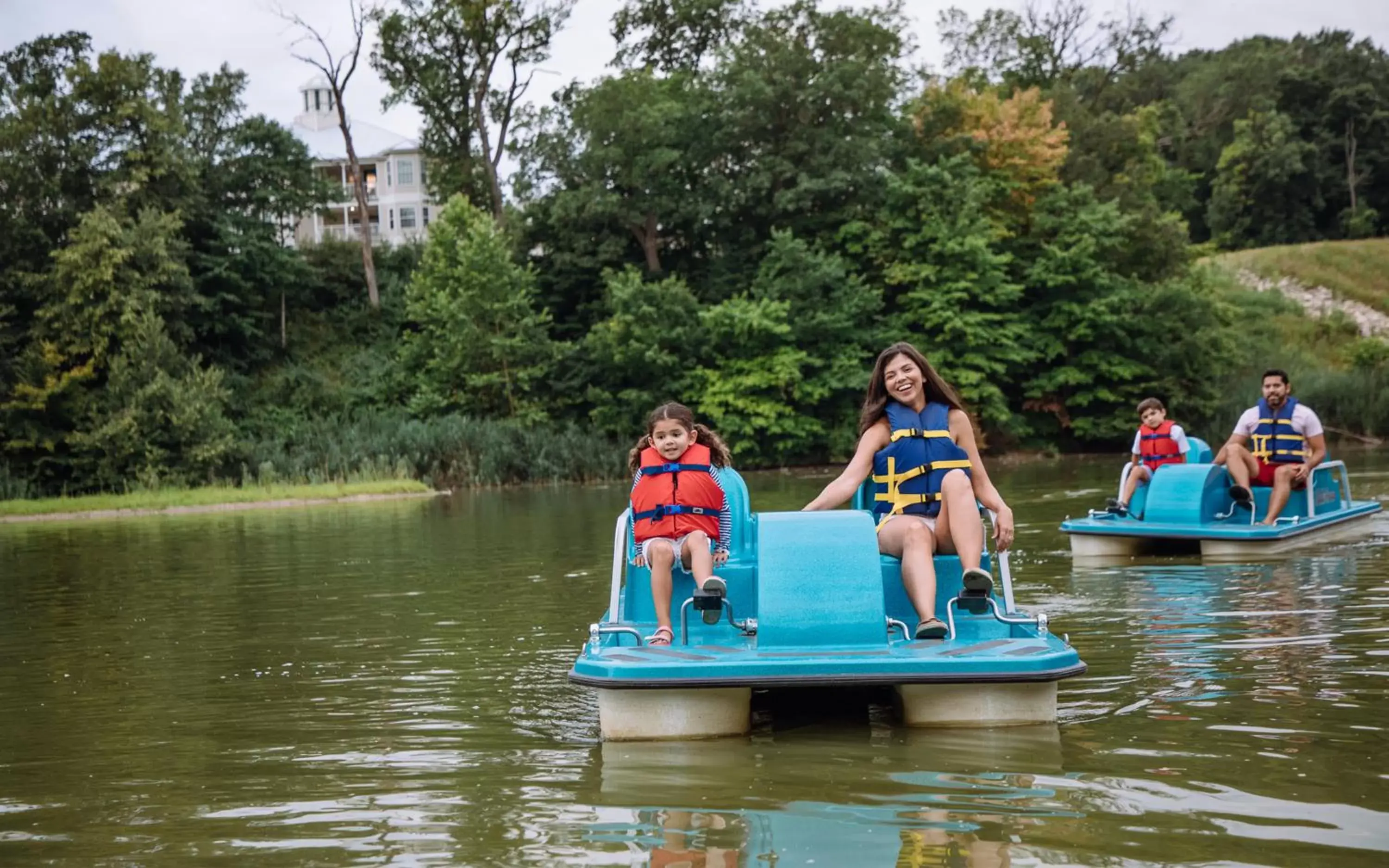 Fitness centre/facilities, Canoeing in Holiday Inn Club Vacations Fox River Resort at Sheridan