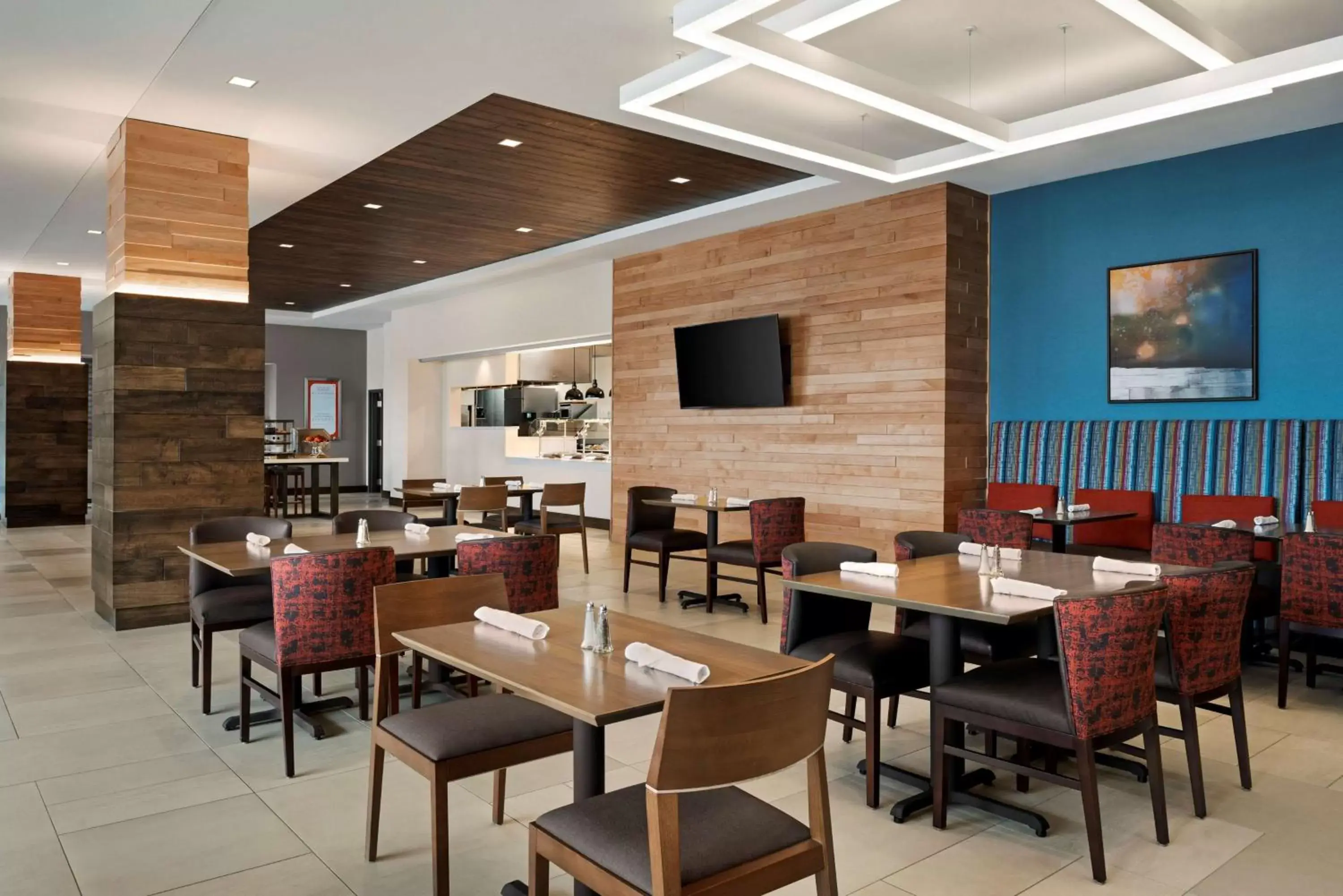 Breakfast, Restaurant/Places to Eat in Hilton Garden Inn Milwaukee Brookfield Conference Center
