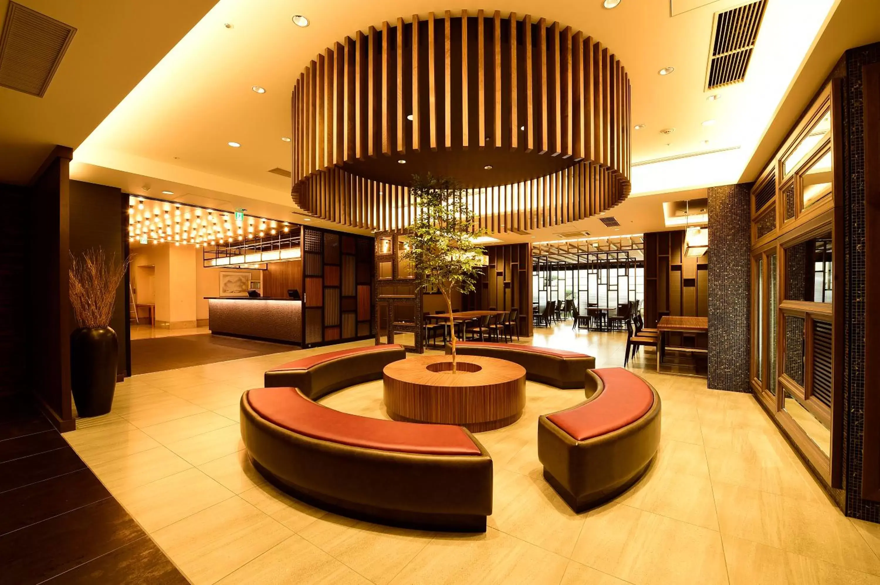 Restaurant/places to eat, Lobby/Reception in Hotel Hewitt Koshien