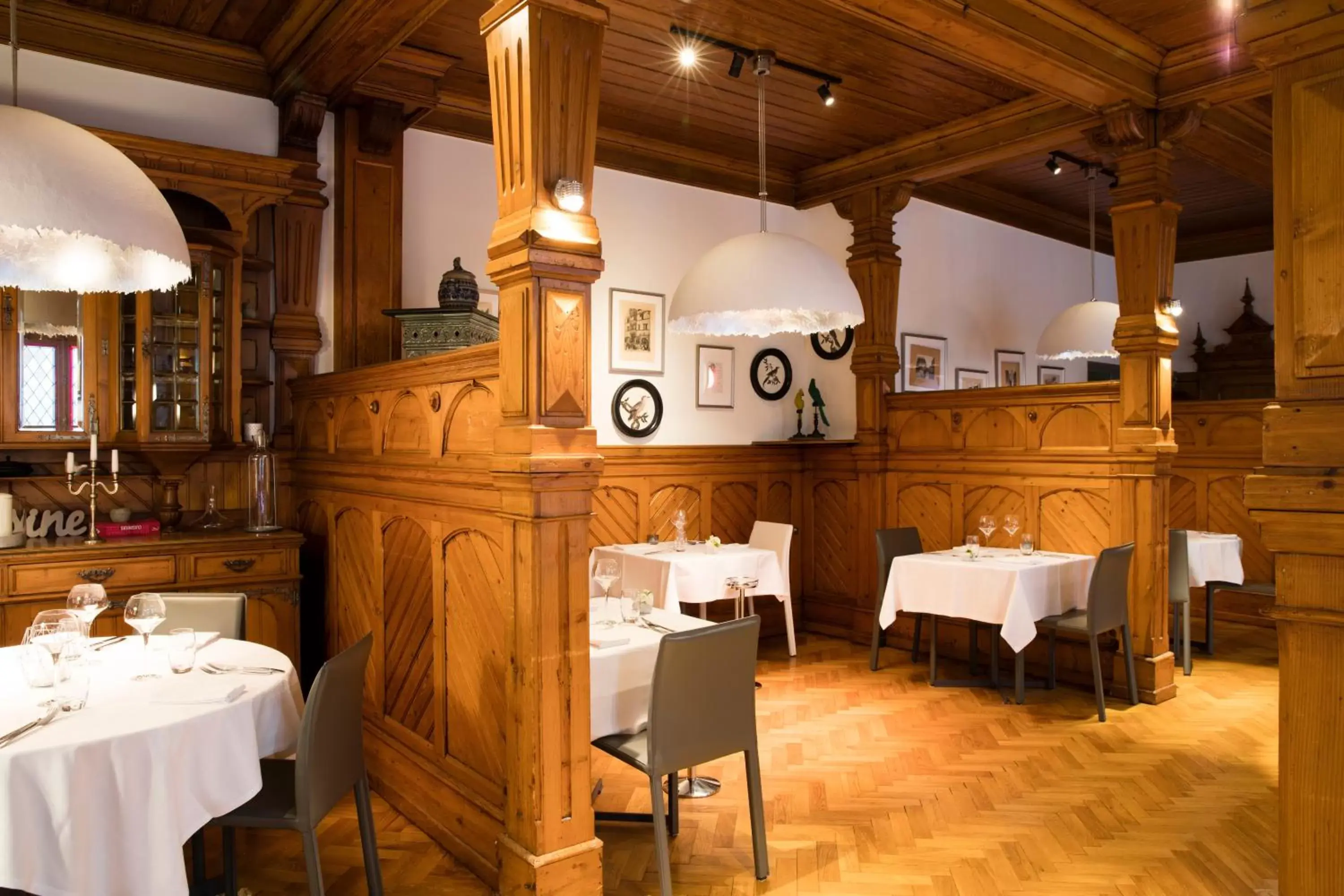 Restaurant/Places to Eat in Relais & Châteaux La Maison Des Têtes