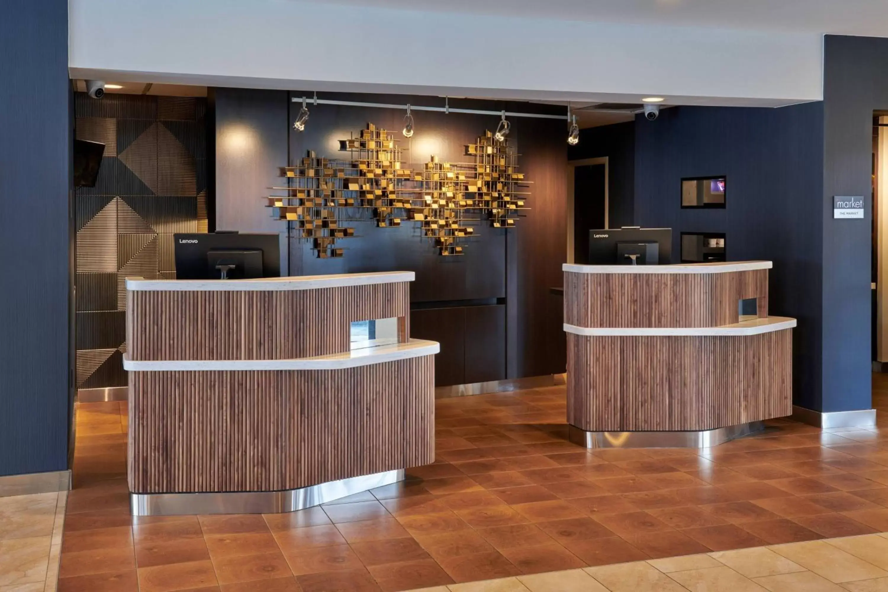 Lobby or reception, Lobby/Reception in Courtyard Chicago Highland Park/Northbrook