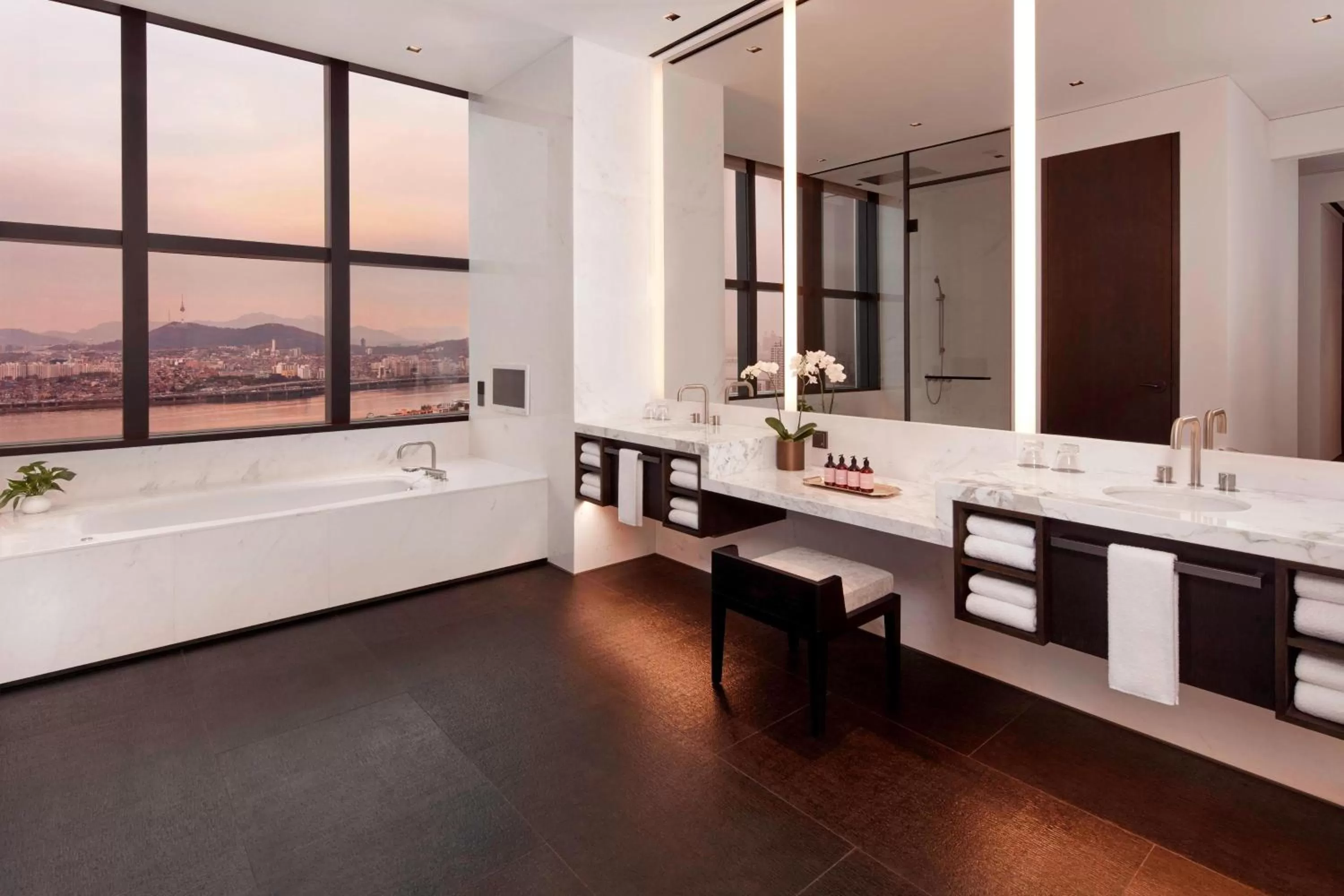 Bathroom in JW Marriott Hotel Seoul
