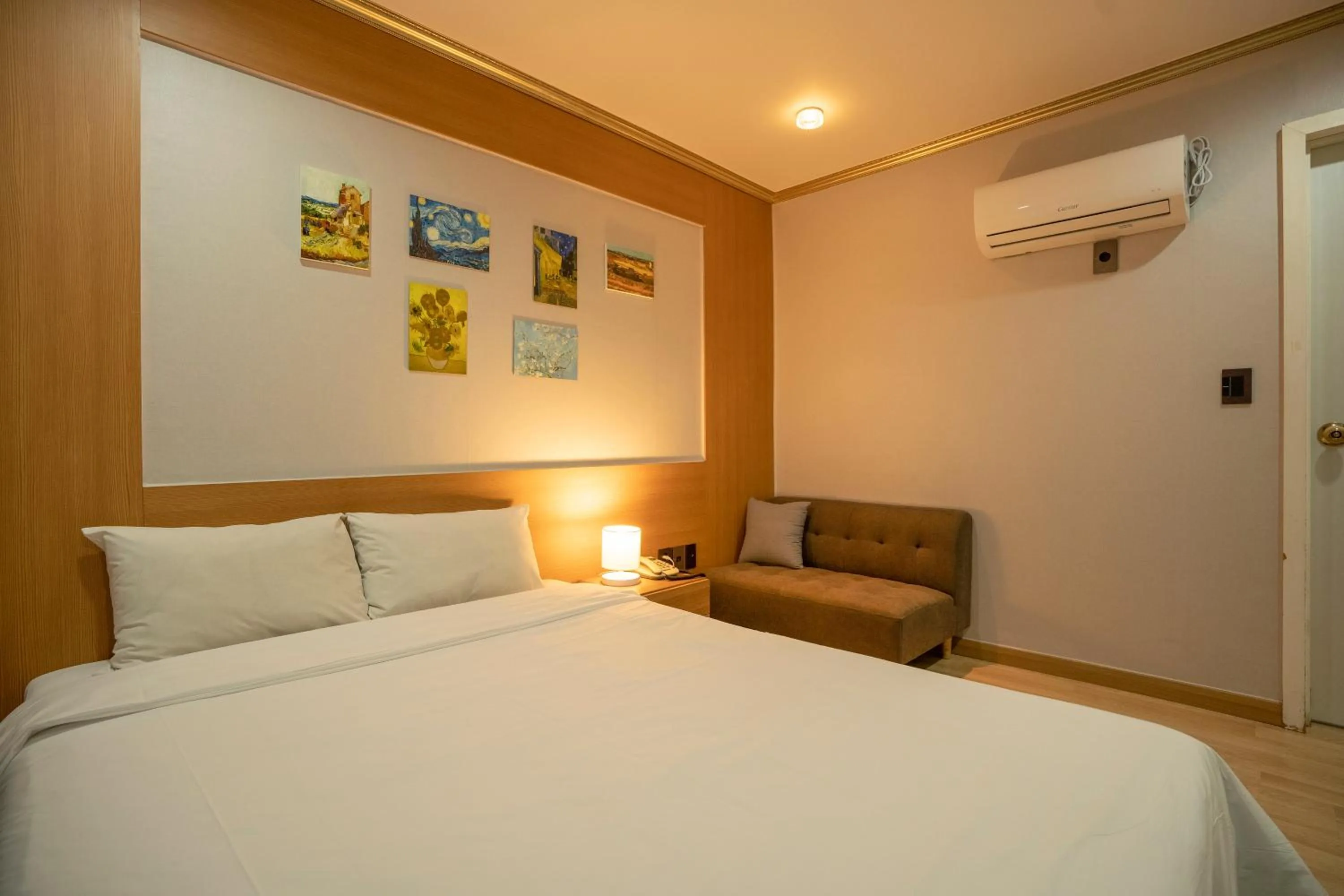 Bed in Jeju Stay Hotel