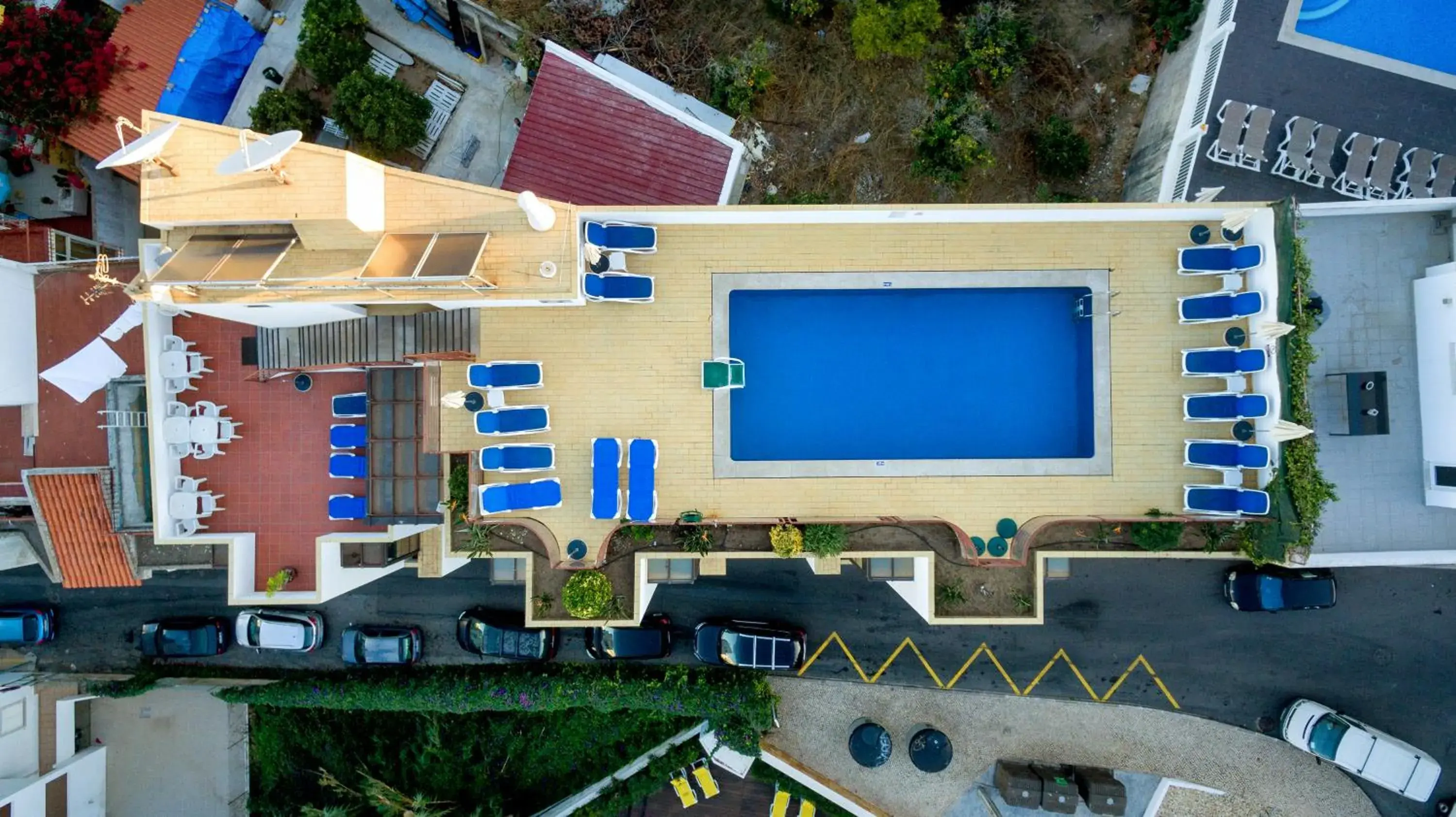 Pool view, Floor Plan in Colina do Mar