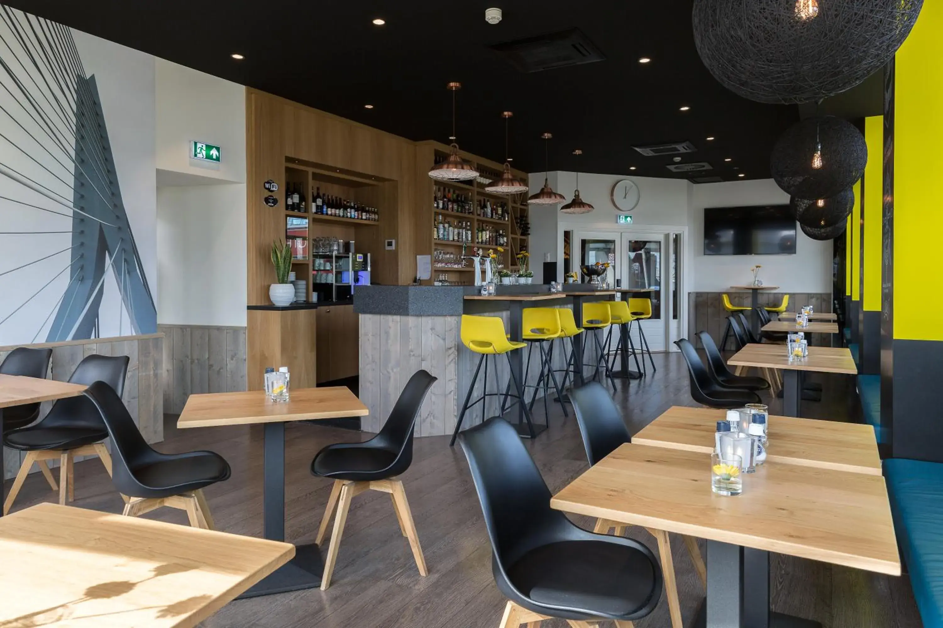 Restaurant/places to eat in Thon Hotel Rotterdam City Centre