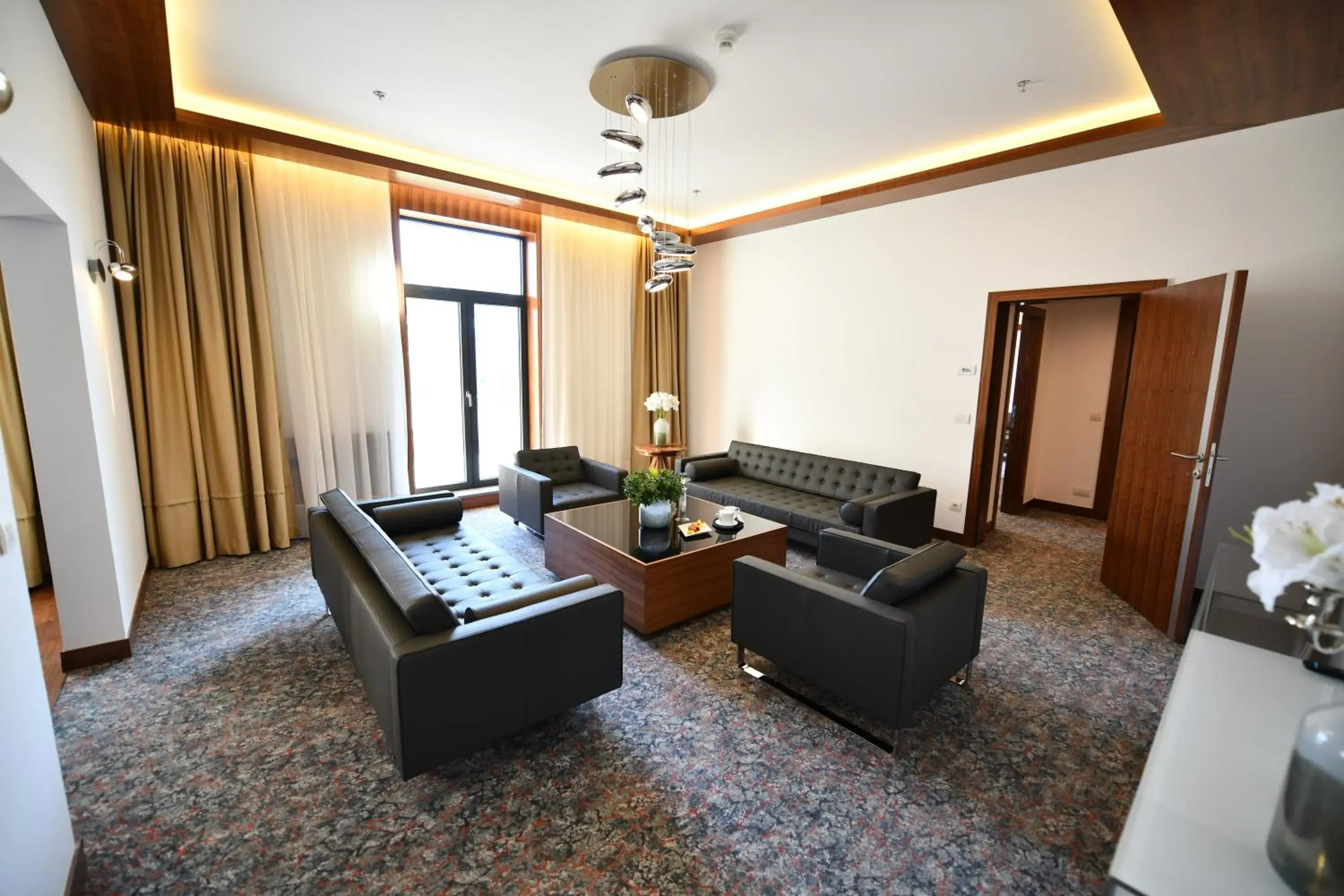 Living room, Seating Area in Hotel Austria & Bosna