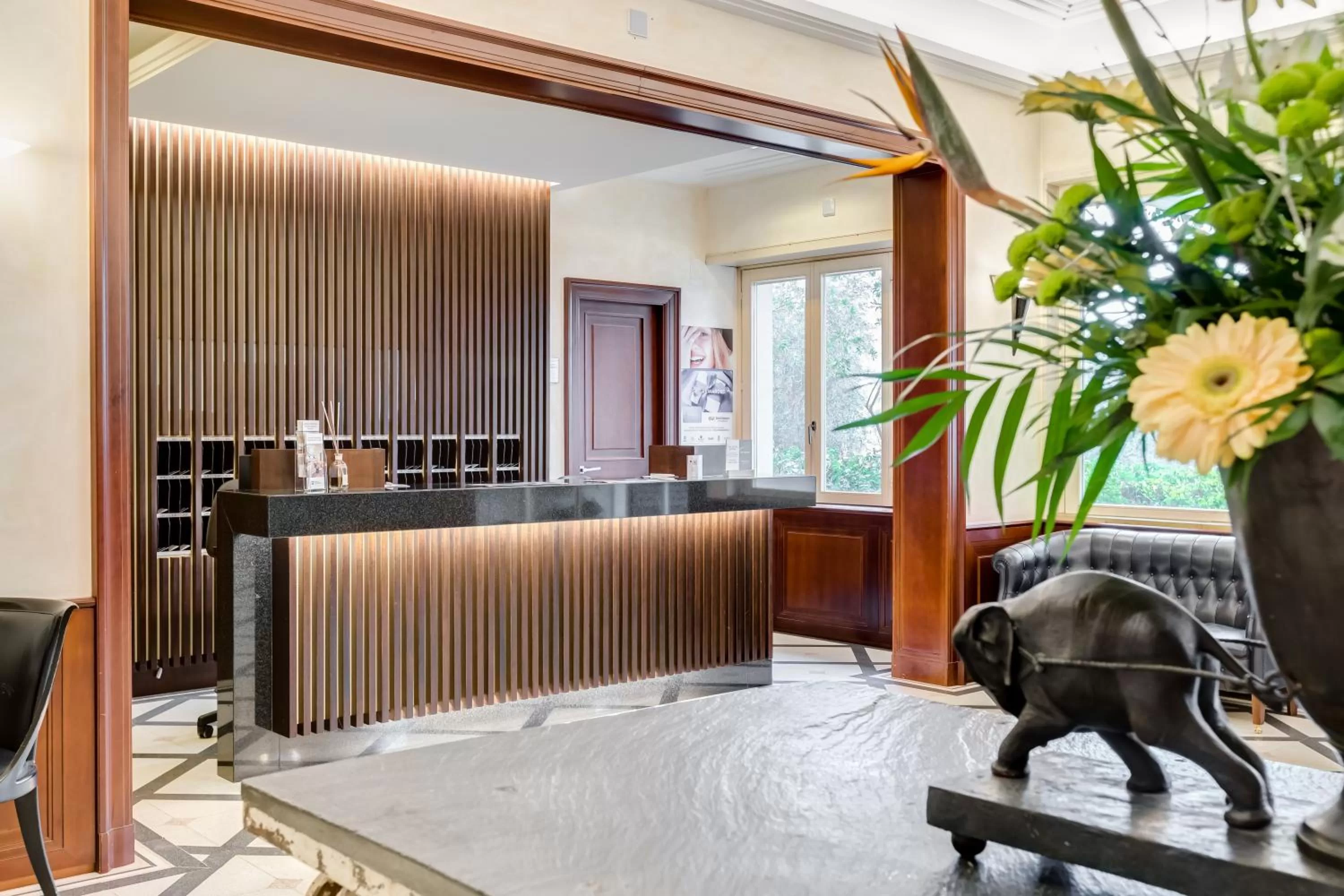 Lobby or reception in Villa Maria Hotel & SPA