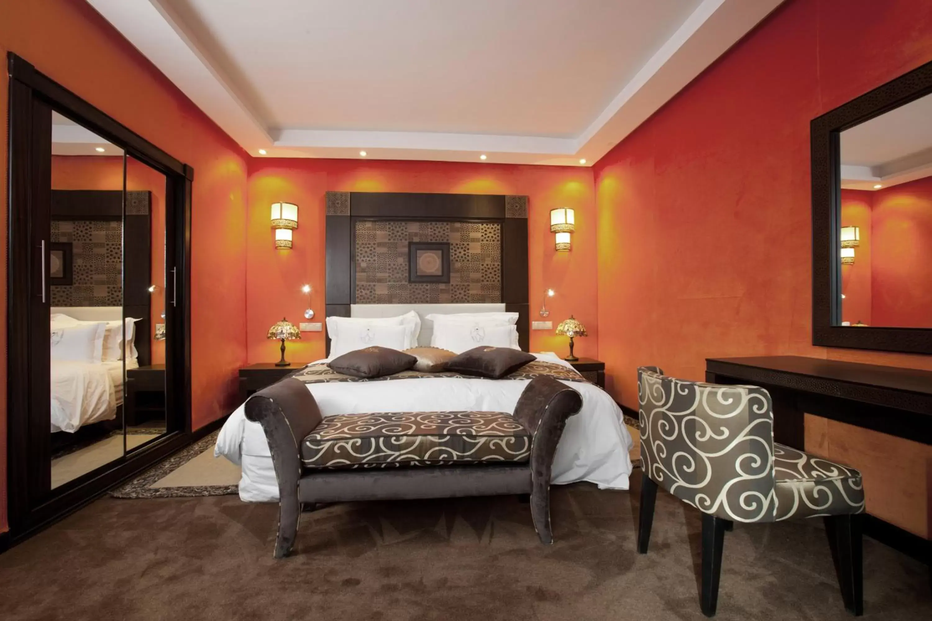 Bedroom, Bed in Art Palace Suites & Spa